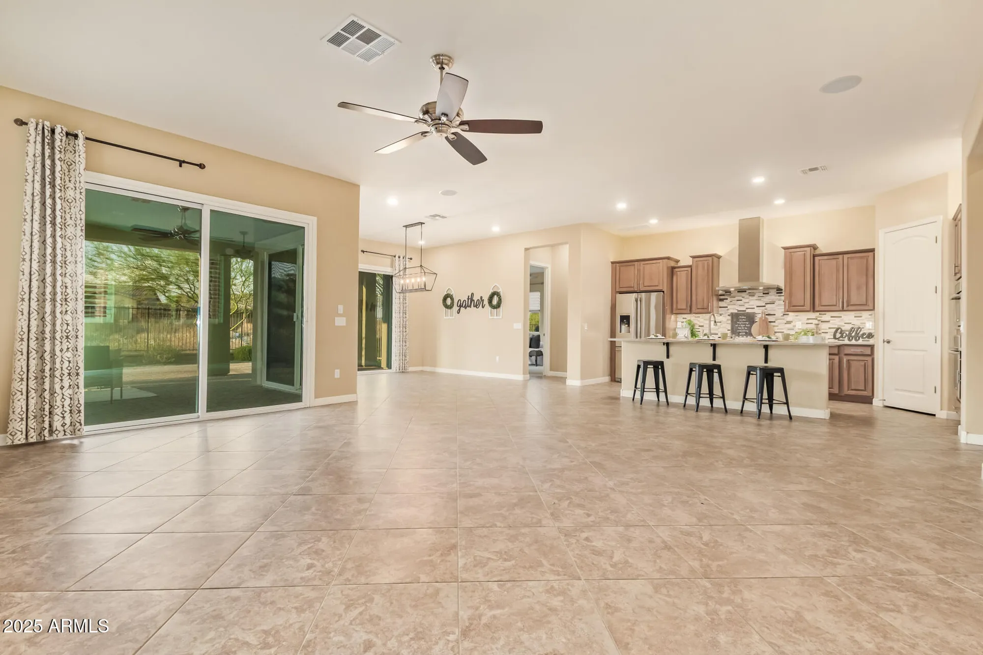 Property Slideshow image 13 of 122 | 20584 w hillcrest blvd, Buckeye, AZ, 85396