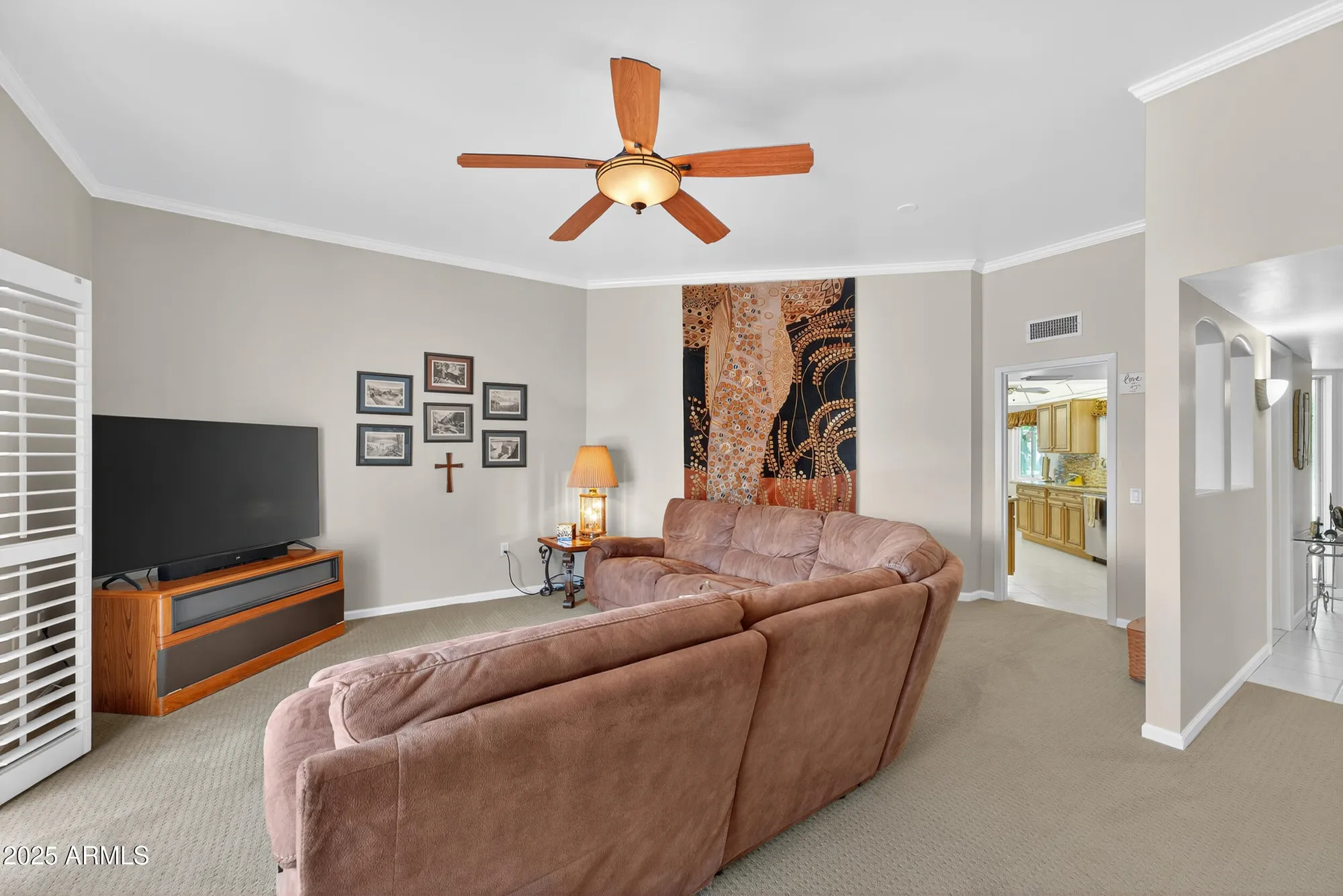 Property Slideshow image 7 of 39 | 10533 w hutton dr, Sun City, AZ, 85351