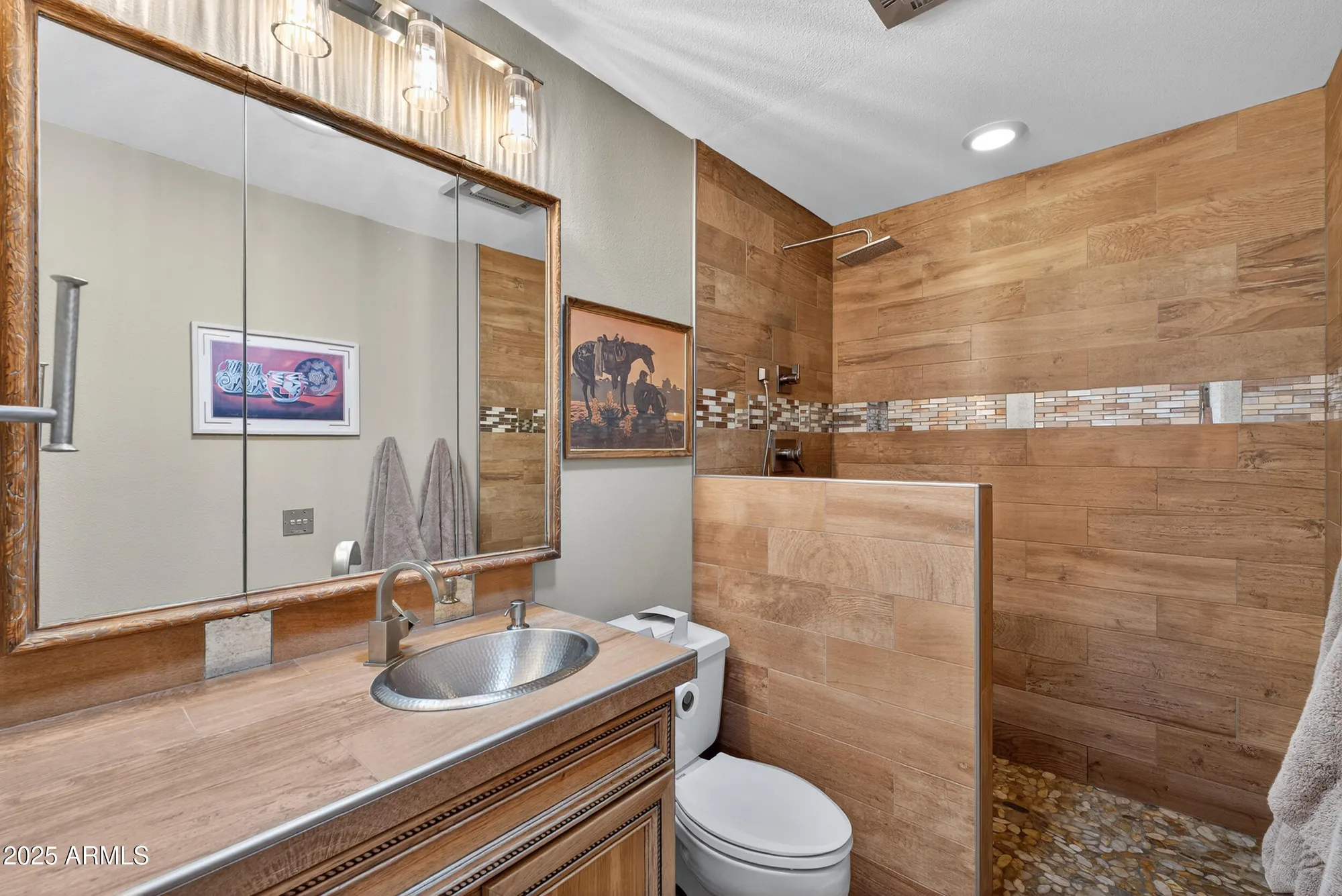 Property Slideshow image 25 of 39 | 10533 w hutton dr, Sun City, AZ, 85351