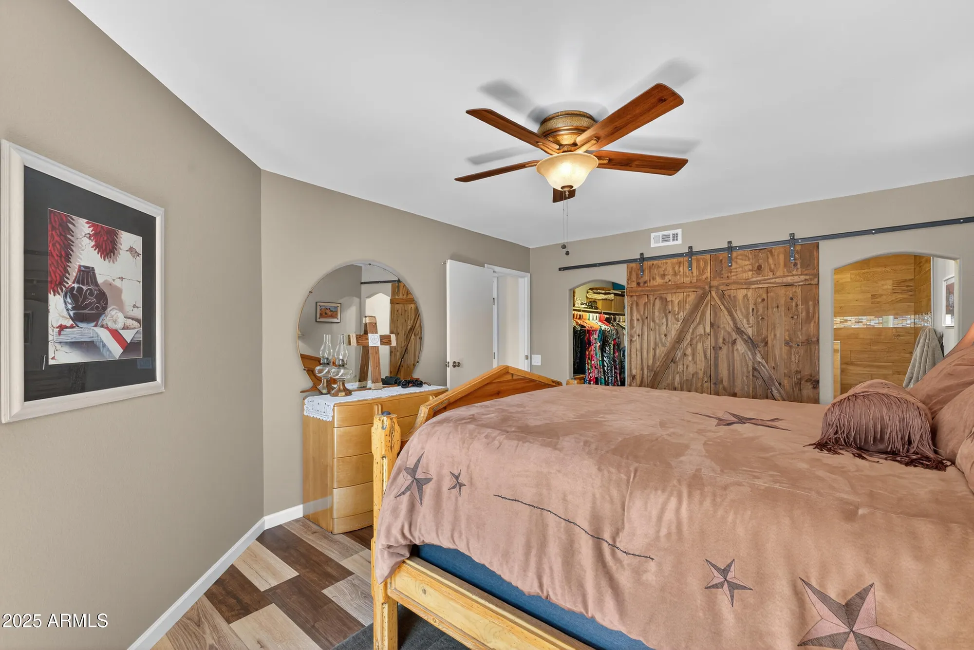 Property Slideshow image 23 of 39 | 10533 w hutton dr, Sun City, AZ, 85351