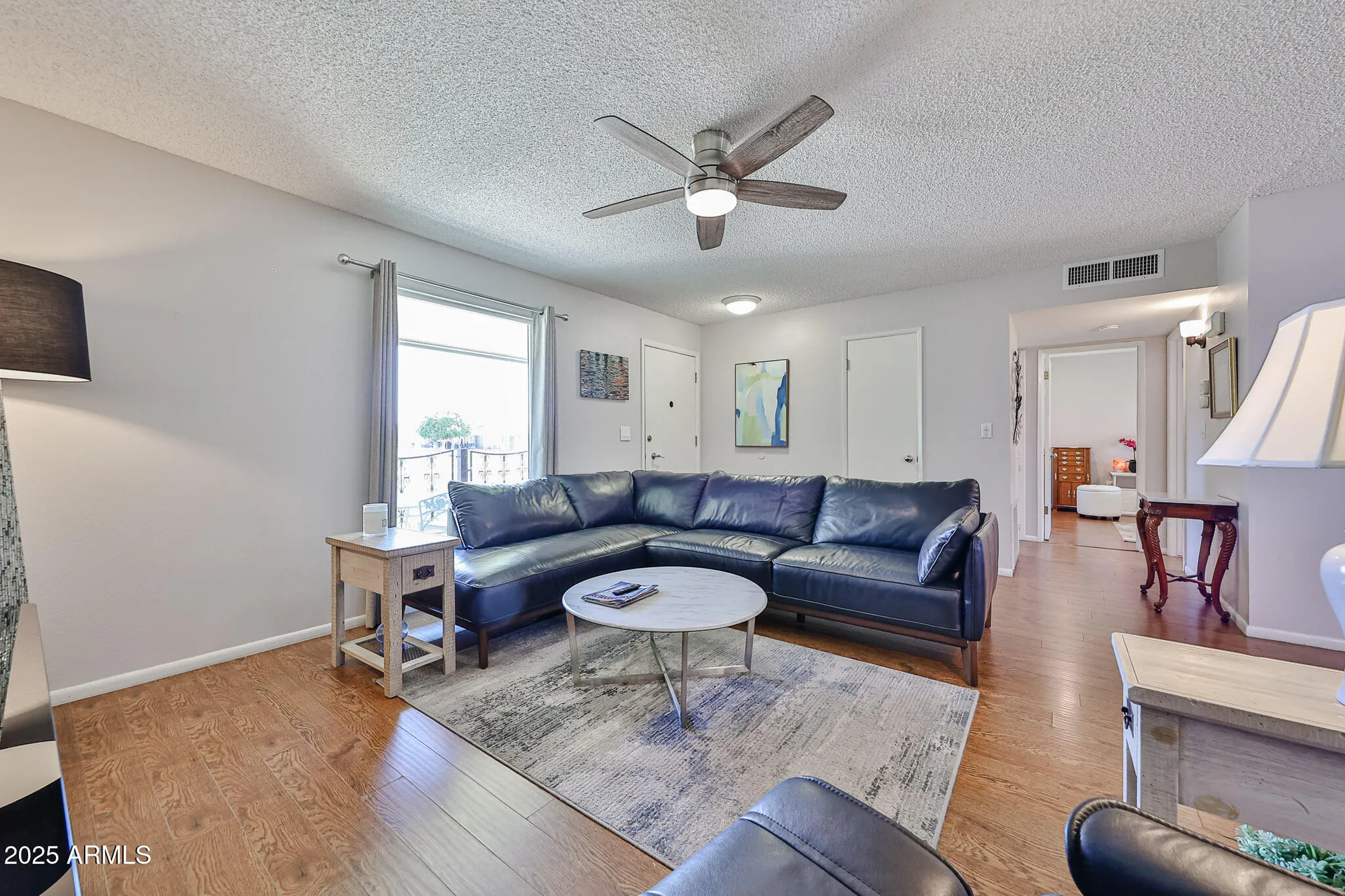 Property Slideshow image 11 of 35 | 10207 w prairie hills cir, Sun City, AZ, 85351