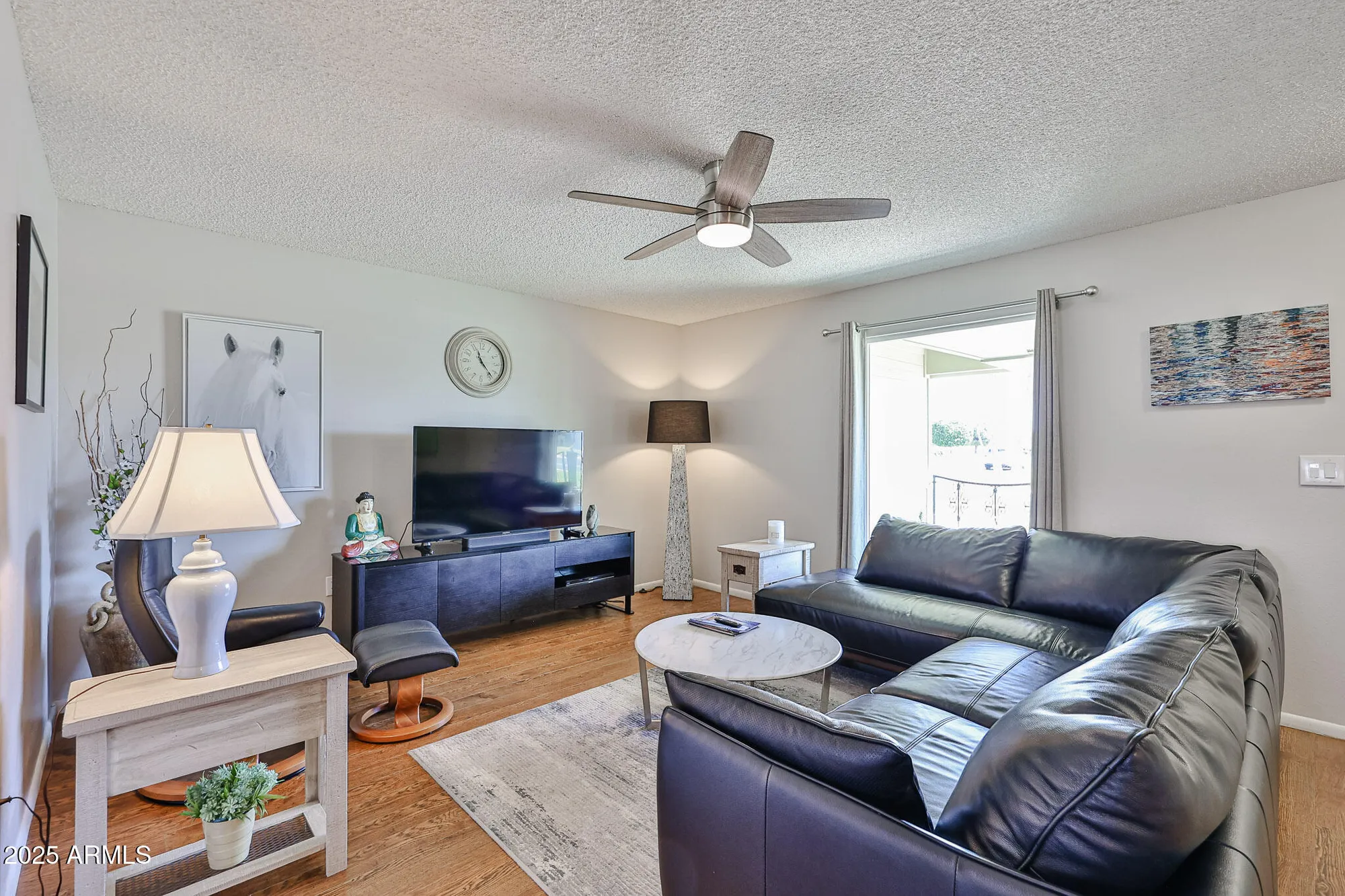 Property Slideshow image 7 of 35 | 10207 w prairie hills cir, Sun City, AZ, 85351