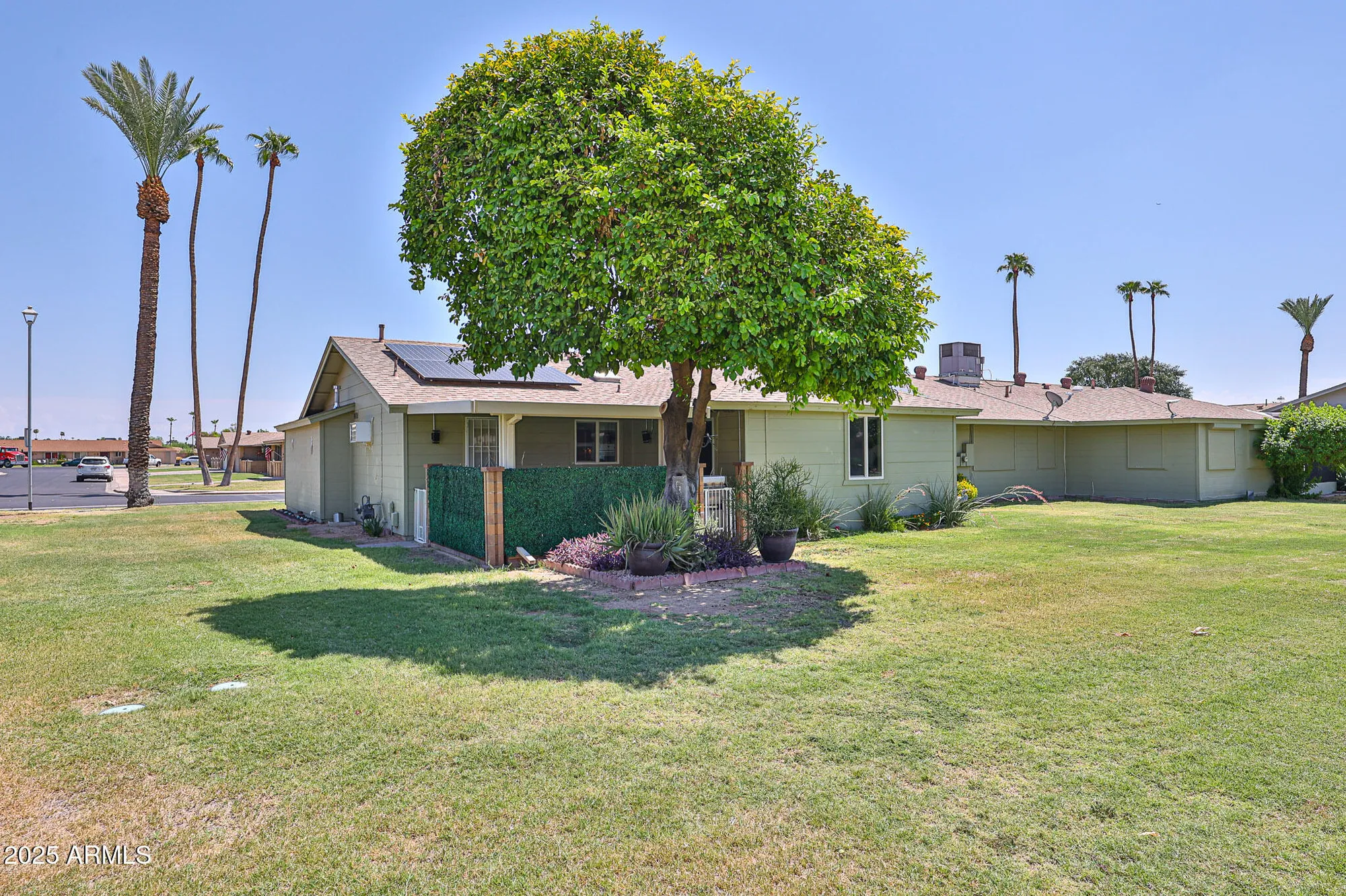 Property Slideshow image 29 of 35 | 10207 w prairie hills cir, Sun City, AZ, 85351