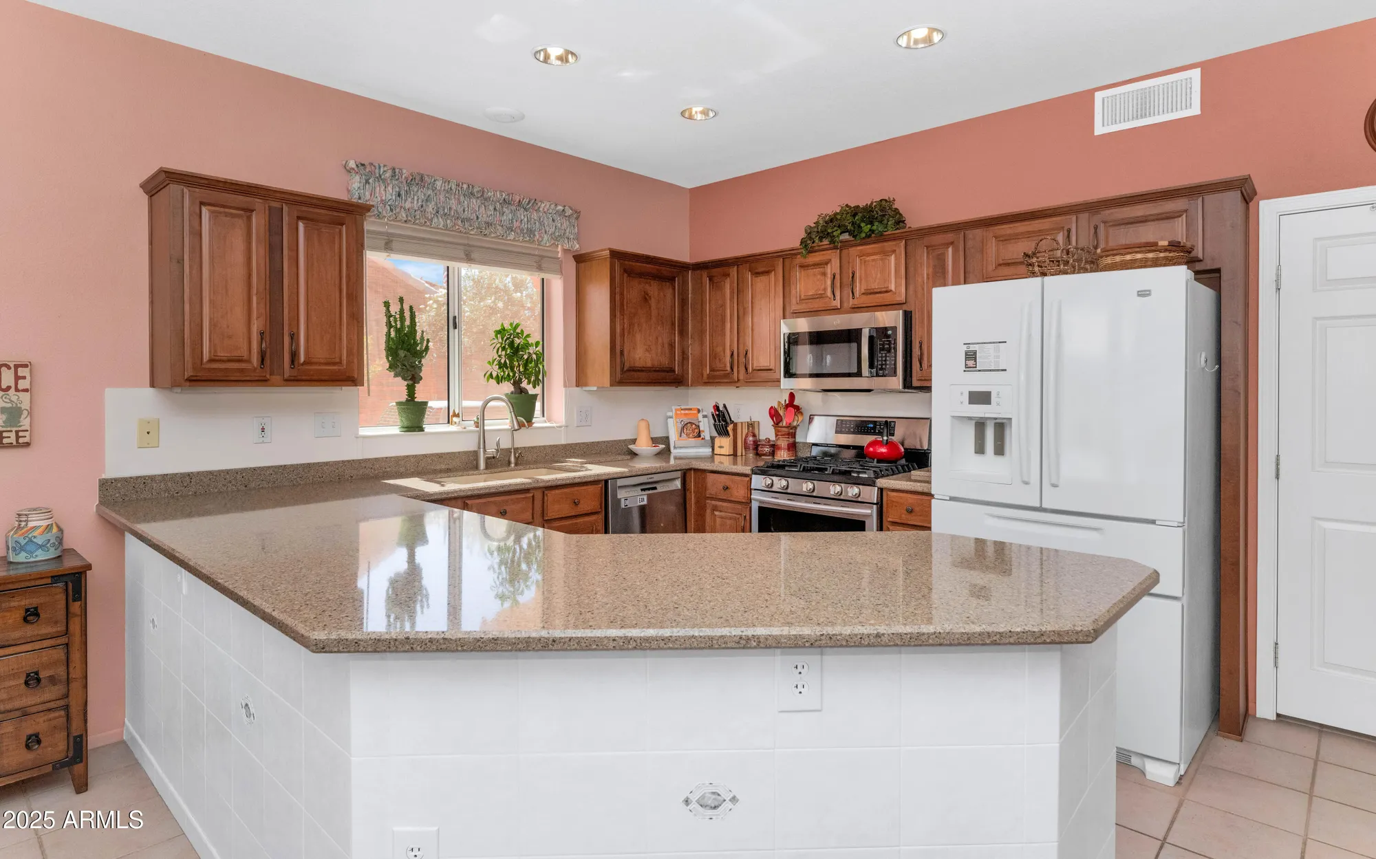 Property Slideshow image 13 of 26 | 15804 w heritage dr, Sun City West, AZ, 85375