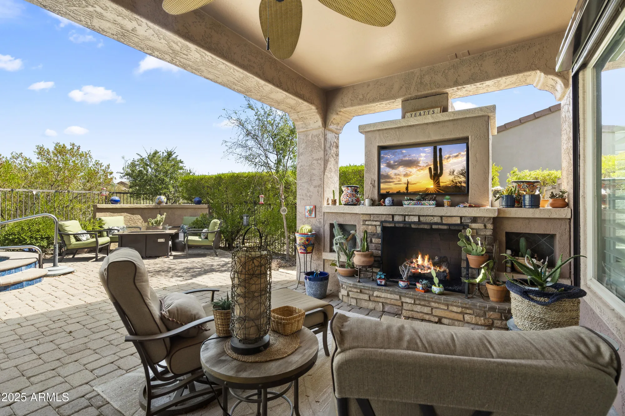 Property Slideshow image 11 of 28 | 29989 n whipsaw rd, Peoria, AZ, 85383