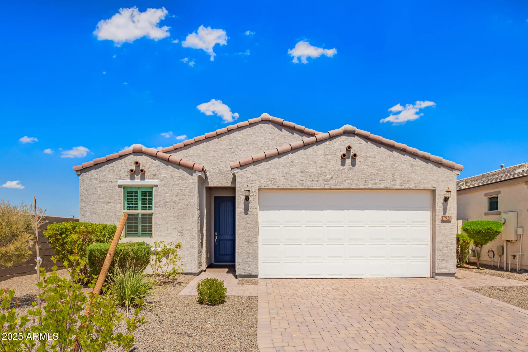 Property Slideshow image 2 of 44 | 17928 w sandalwood dr, Goodyear, AZ, 85338