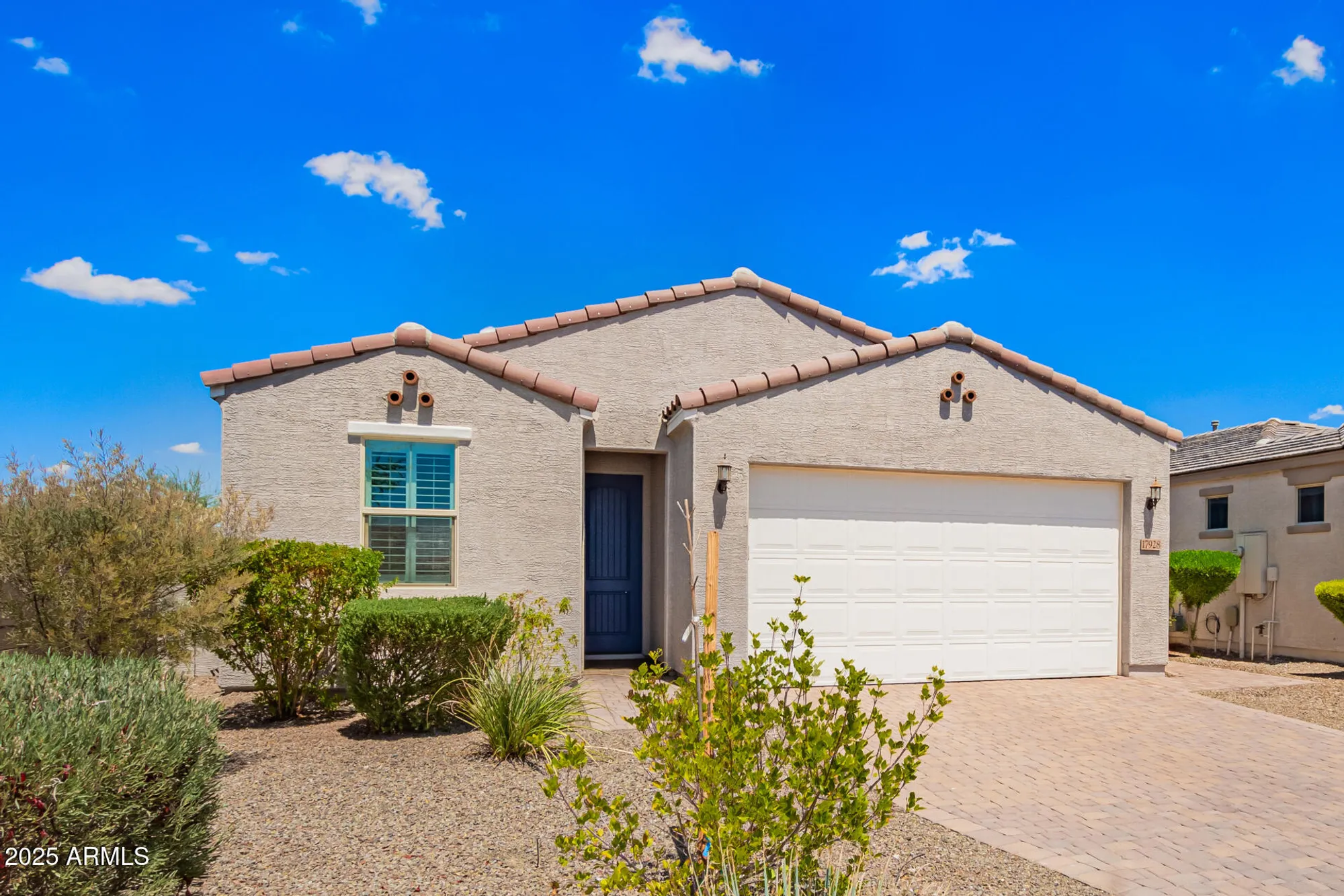 Property Slideshow image 4 of 44 | 17928 w sandalwood dr, Goodyear, AZ, 85338