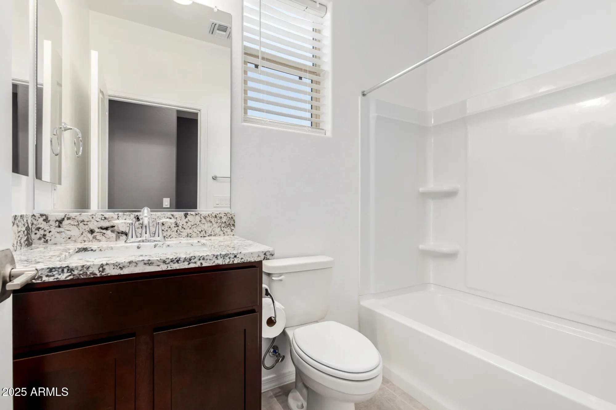 Property Slideshow image 27 of 44 | 17928 w sandalwood dr, Goodyear, AZ, 85338