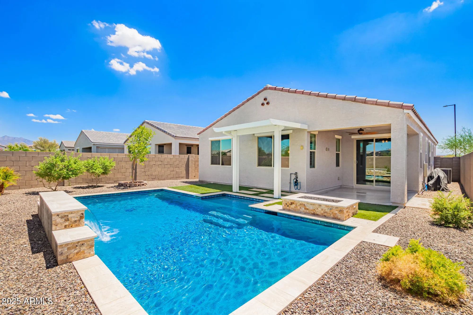 Property Slideshow image 32 of 44 | 17928 w sandalwood dr, Goodyear, AZ, 85338