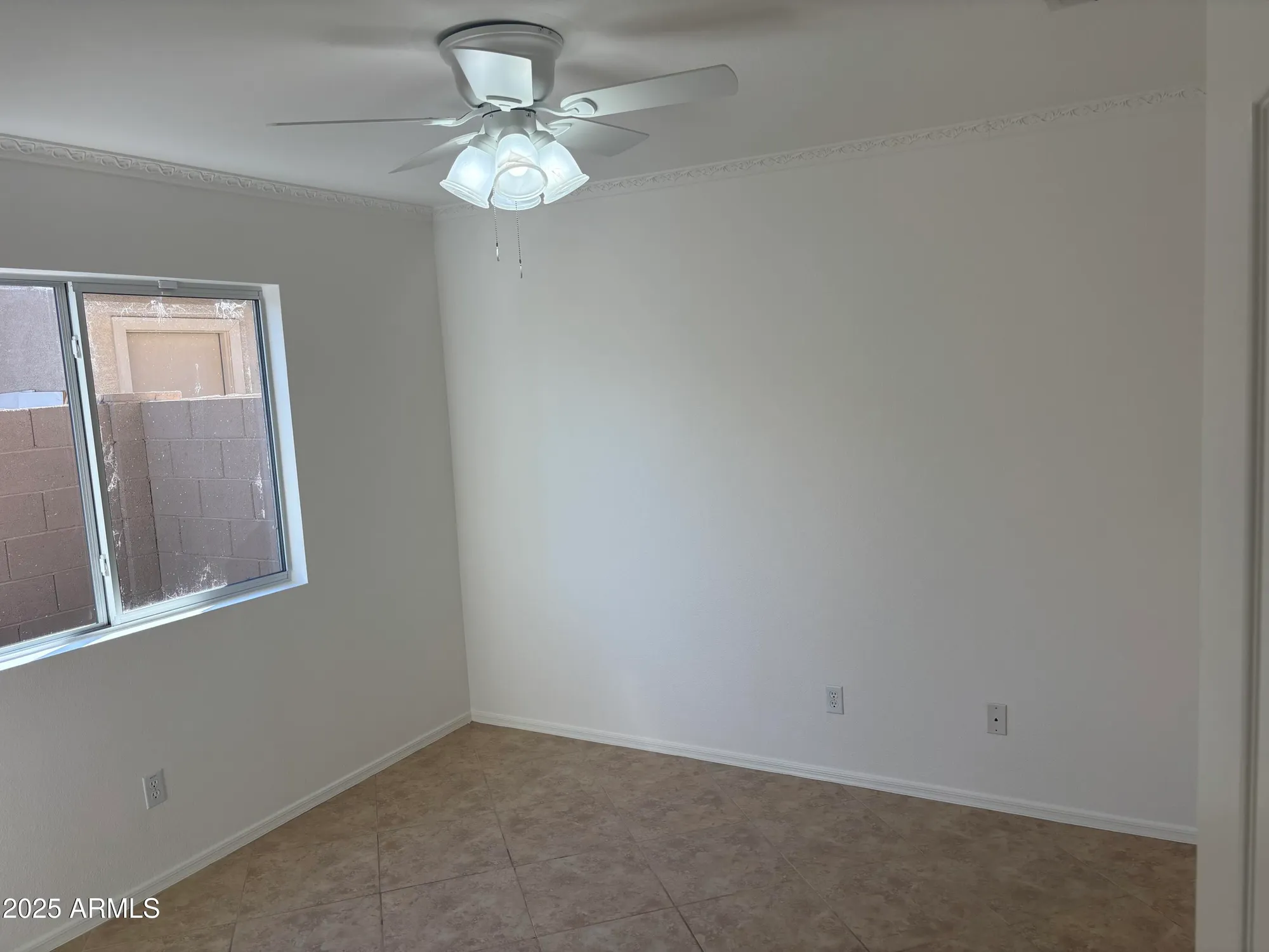 Property Slideshow image 9 of 23 | 10956 w cimarron dr, Sun City, AZ, 85373