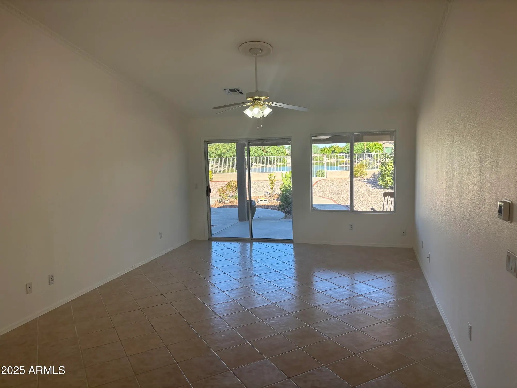 Property Slideshow image 7 of 23 | 10956 w cimarron dr, Sun City, AZ, 85373