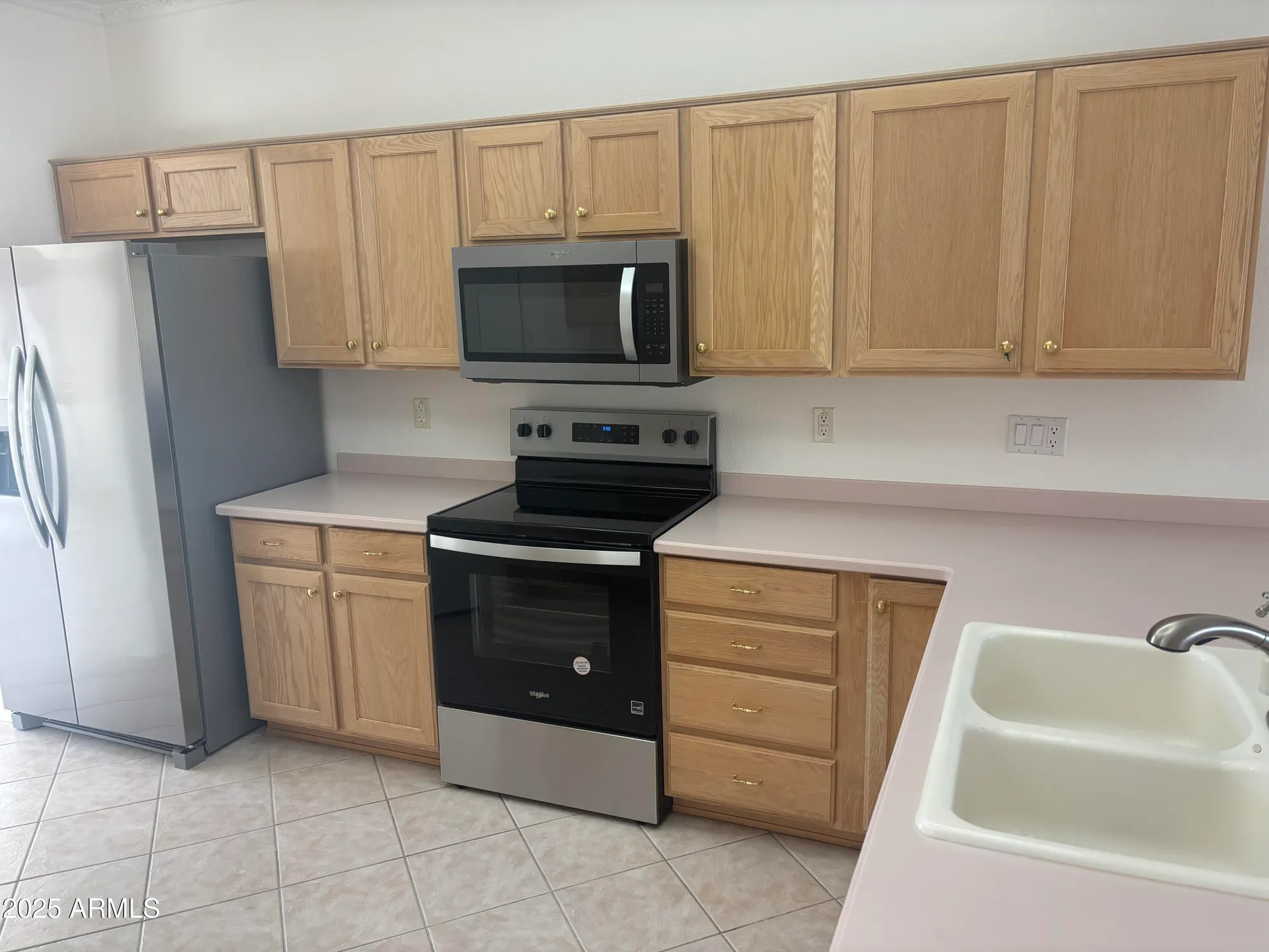 Property Slideshow image 8 of 23 | 10956 w cimarron dr, Sun City, AZ, 85373