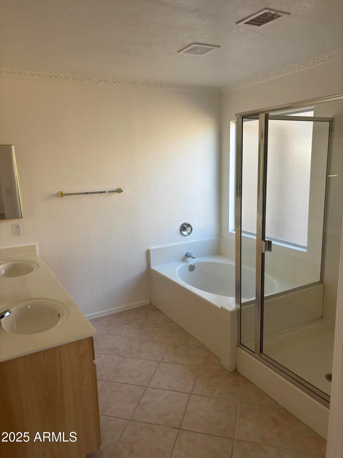 Property Slideshow image 12 of 23 | 10956 w cimarron dr, Sun City, AZ, 85373
