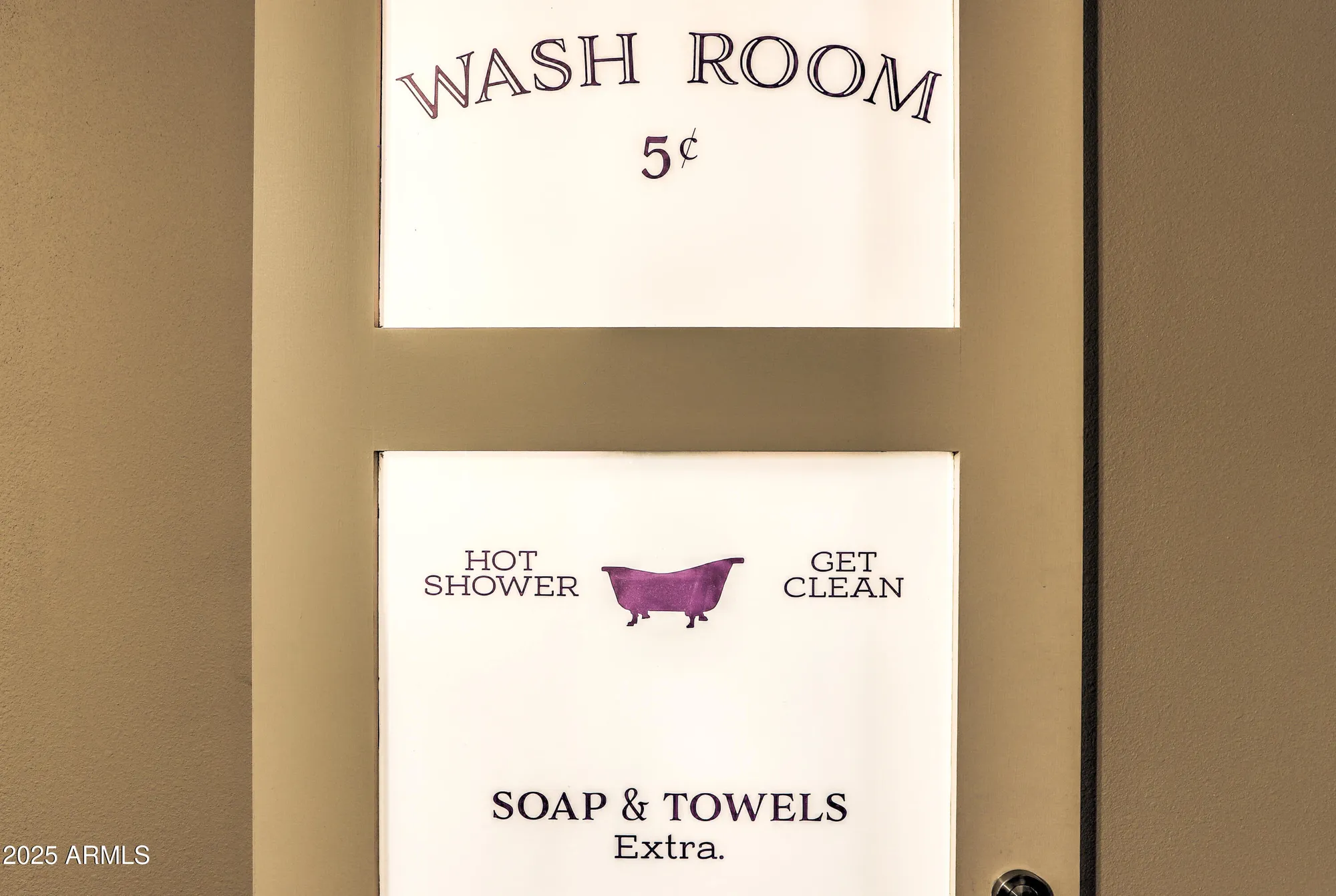 Property Slideshow image 13 of 47 | 7644 e mariposa dr, Scottsdale, AZ, 85251