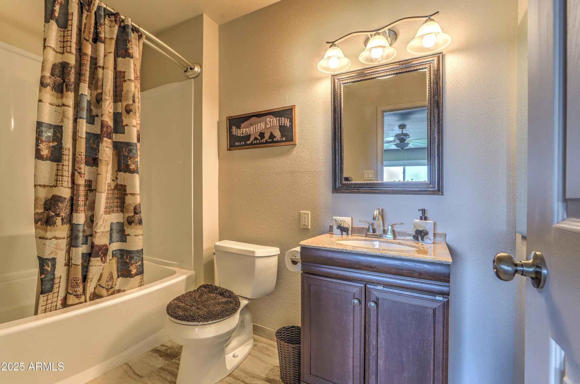 Property Slideshow image 22 of 47 | 7644 e mariposa dr, Scottsdale, AZ, 85251