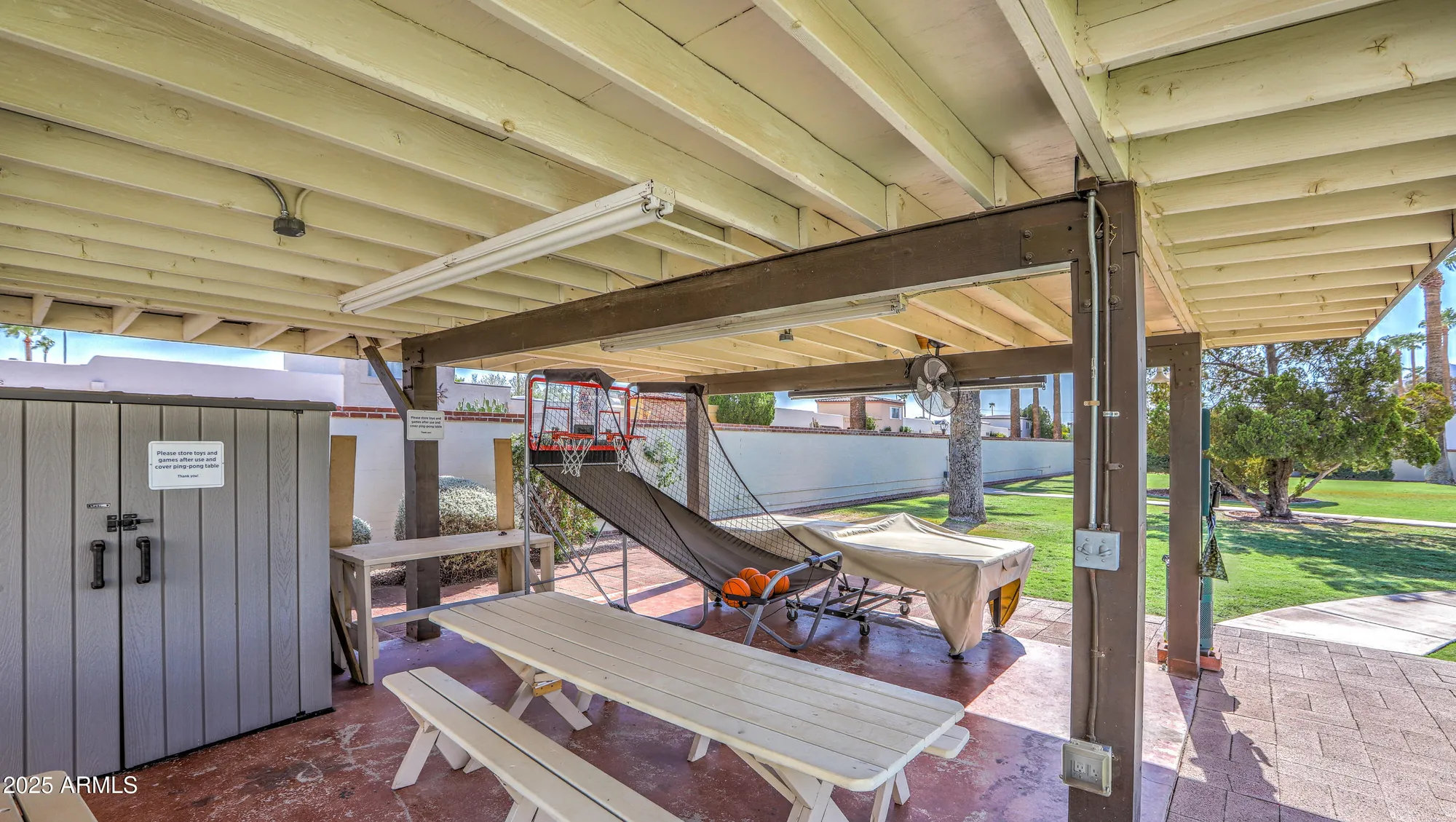 Property Slideshow image 35 of 47 | 7644 e mariposa dr, Scottsdale, AZ, 85251