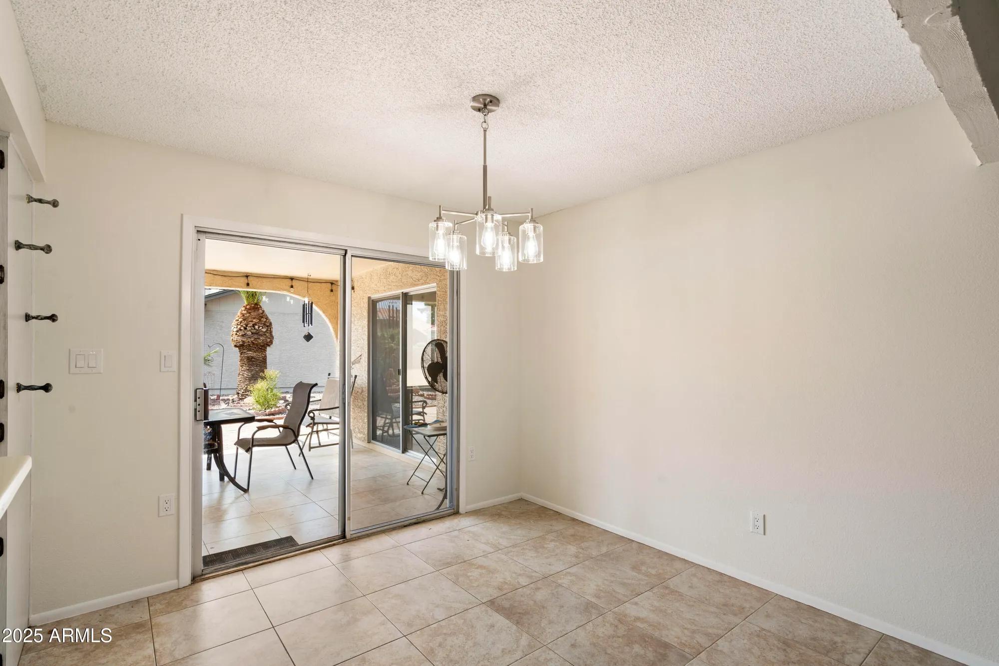 Property Slideshow image 10 of 21 | 26402 s lakemont dr, Sun Lakes, AZ, 85248