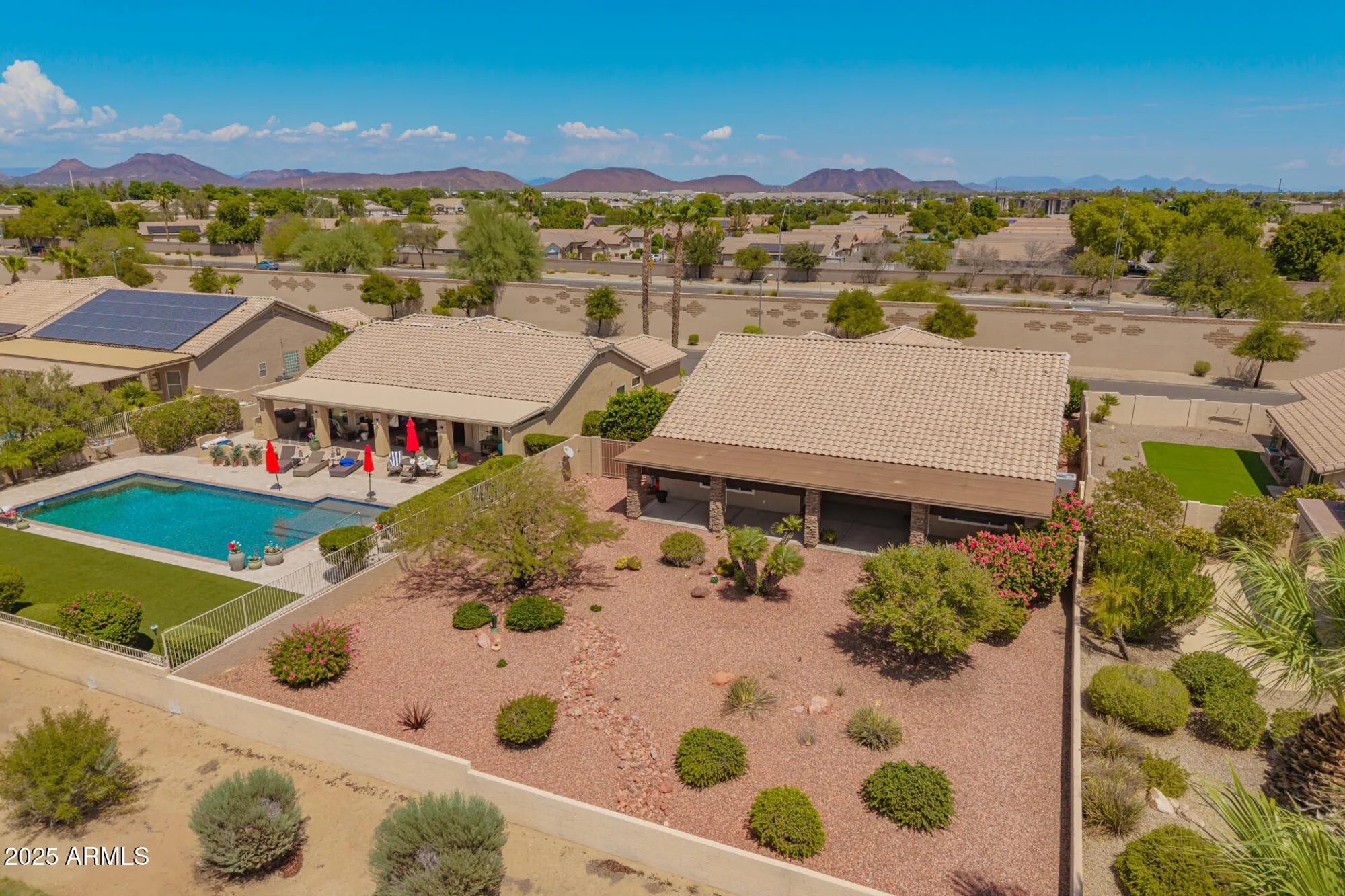 Property Slideshow image 37 of 42 | 19720 n 83rd dr, Peoria, AZ, 85382