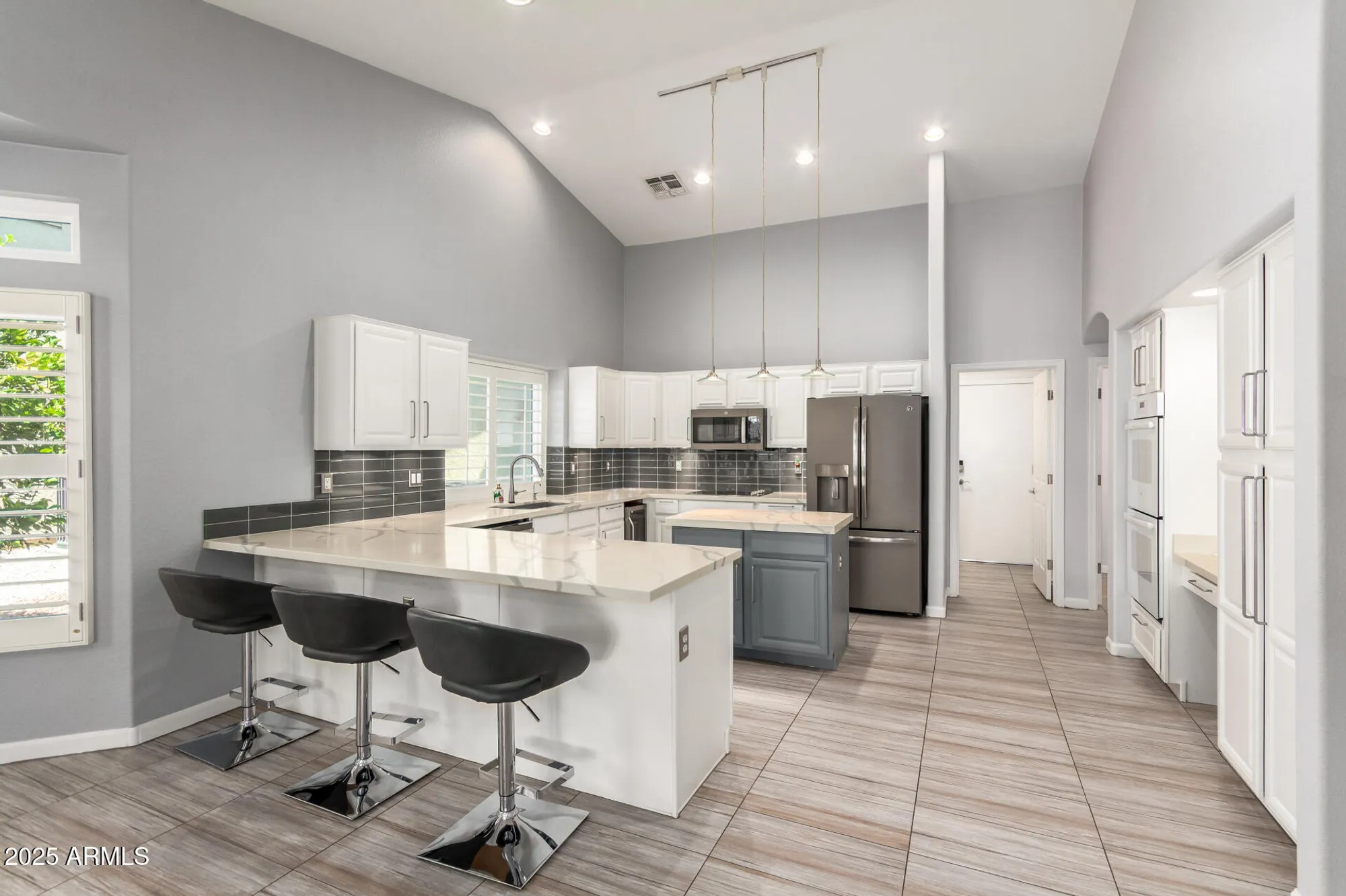 Property Slideshow image 3 of 42 | 19720 n 83rd dr, Peoria, AZ, 85382