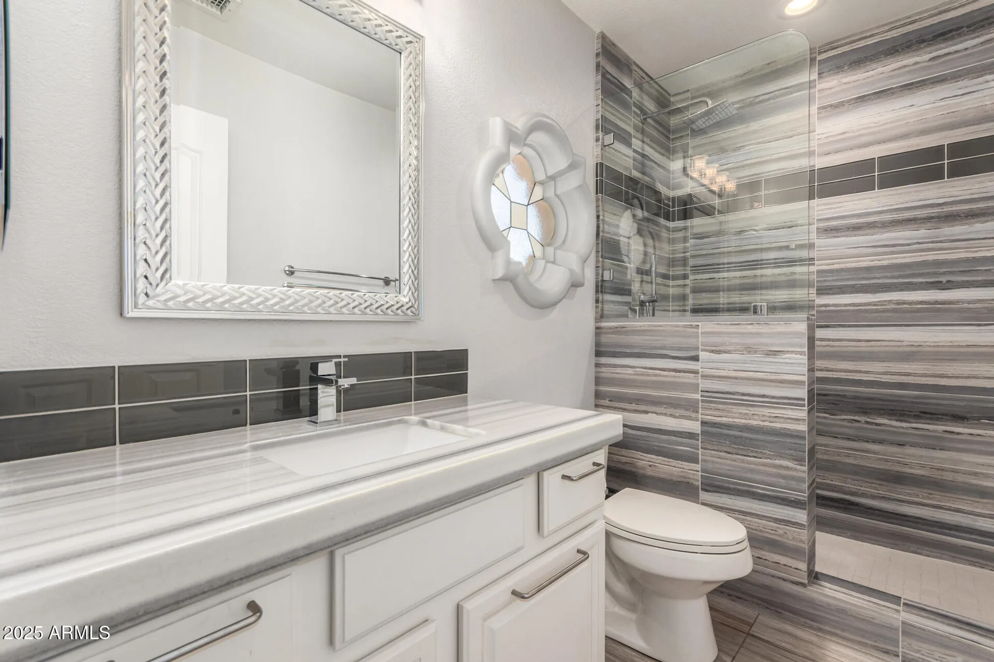 Property Slideshow image 25 of 42 | 19720 n 83rd dr, Peoria, AZ, 85382