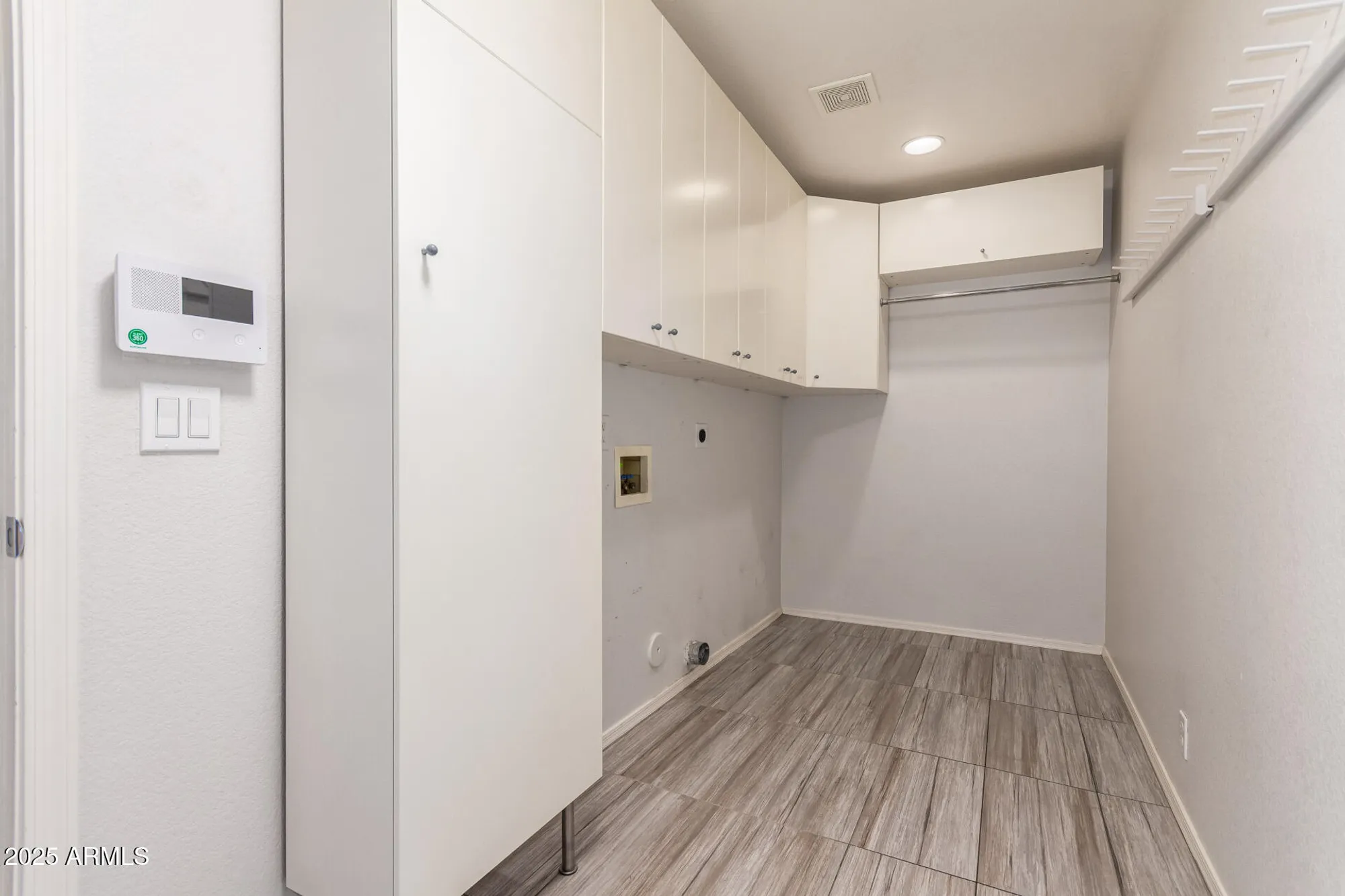 Property Slideshow image 29 of 42 | 19720 n 83rd dr, Peoria, AZ, 85382