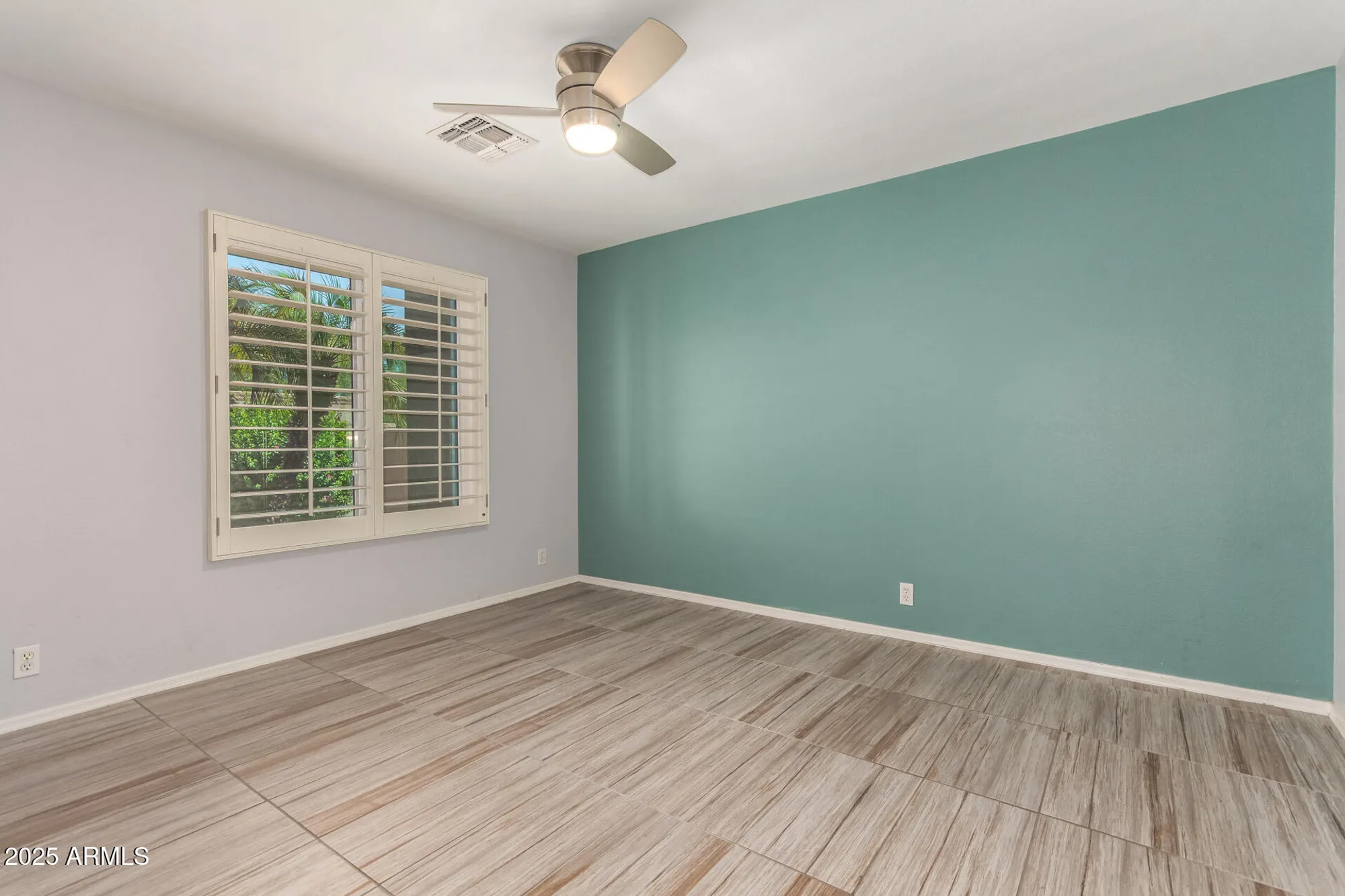 Property Slideshow image 23 of 42 | 19720 n 83rd dr, Peoria, AZ, 85382