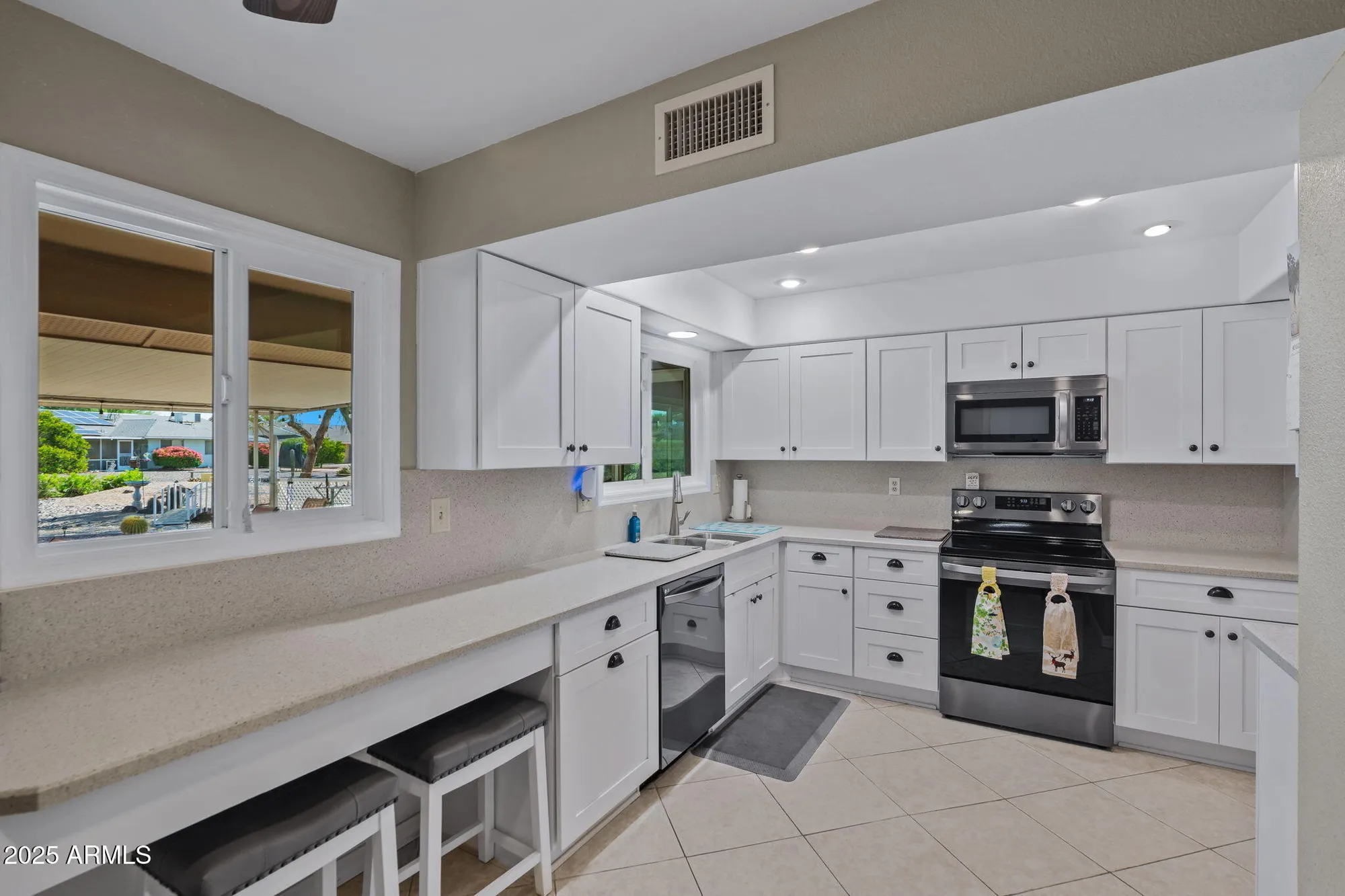 Property Slideshow image 19 of 48 | 13038 w foxfire dr, Sun City West, AZ, 85375