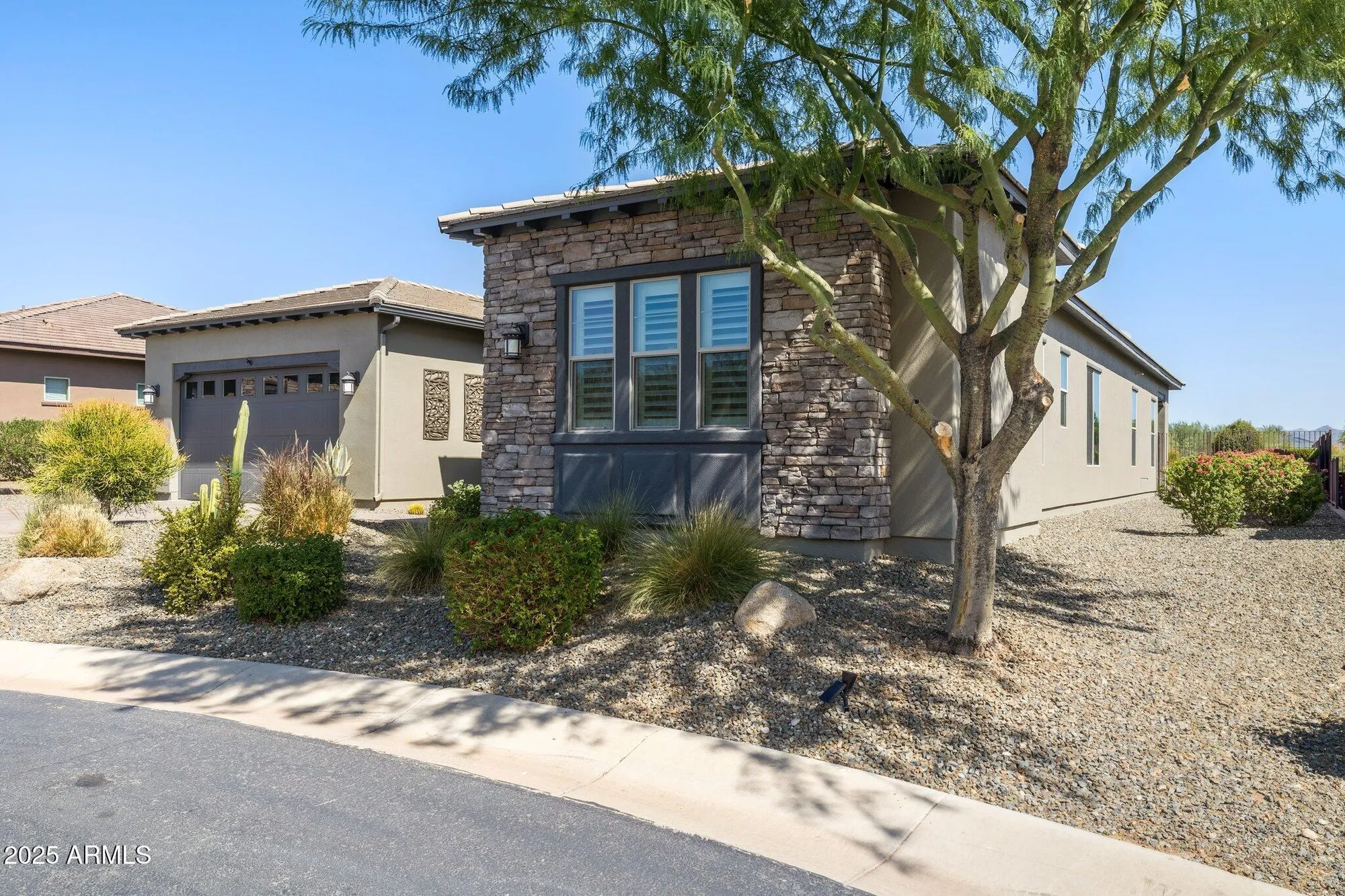 Property Slideshow image 3 of 66 | 17608 e desert vista trl, Rio Verde, AZ, 85263