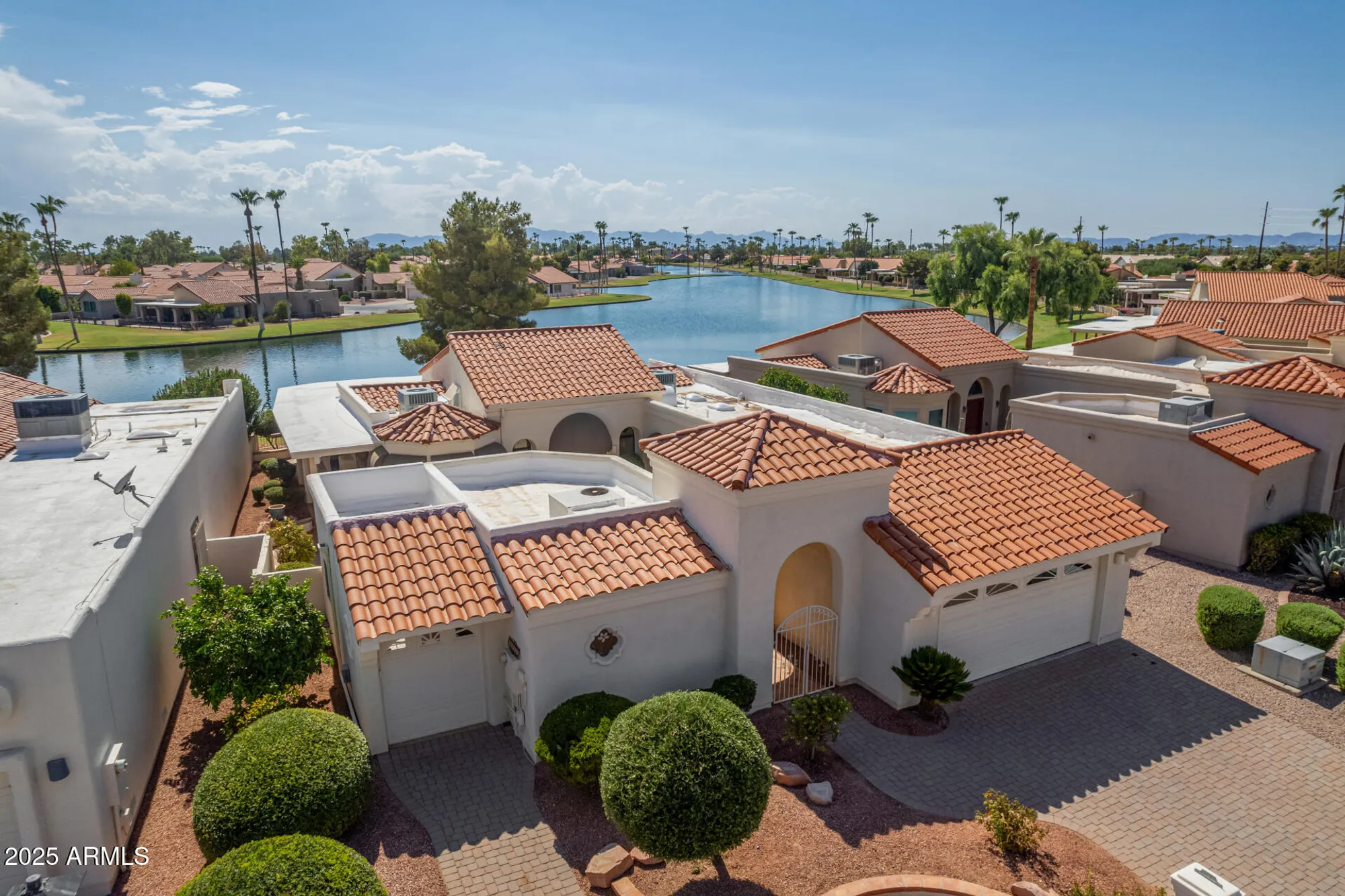 Property Slideshow image 33 of 56 | 25220 s cloverland dr, Sun Lakes, AZ, 85248