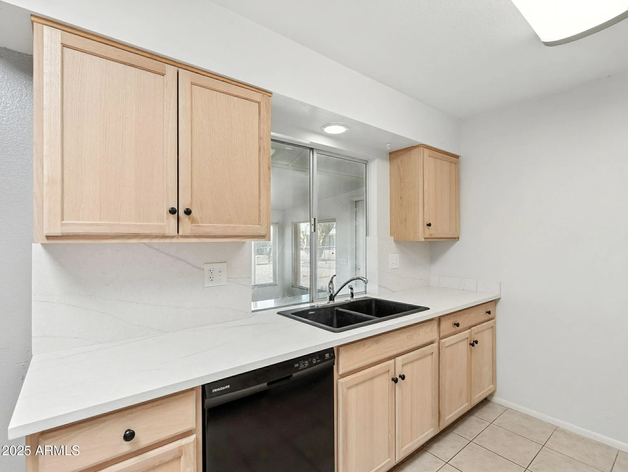 Property Slideshow image 9 of 55 | 9525 w cedar hill cir, Sun City, AZ, 85351