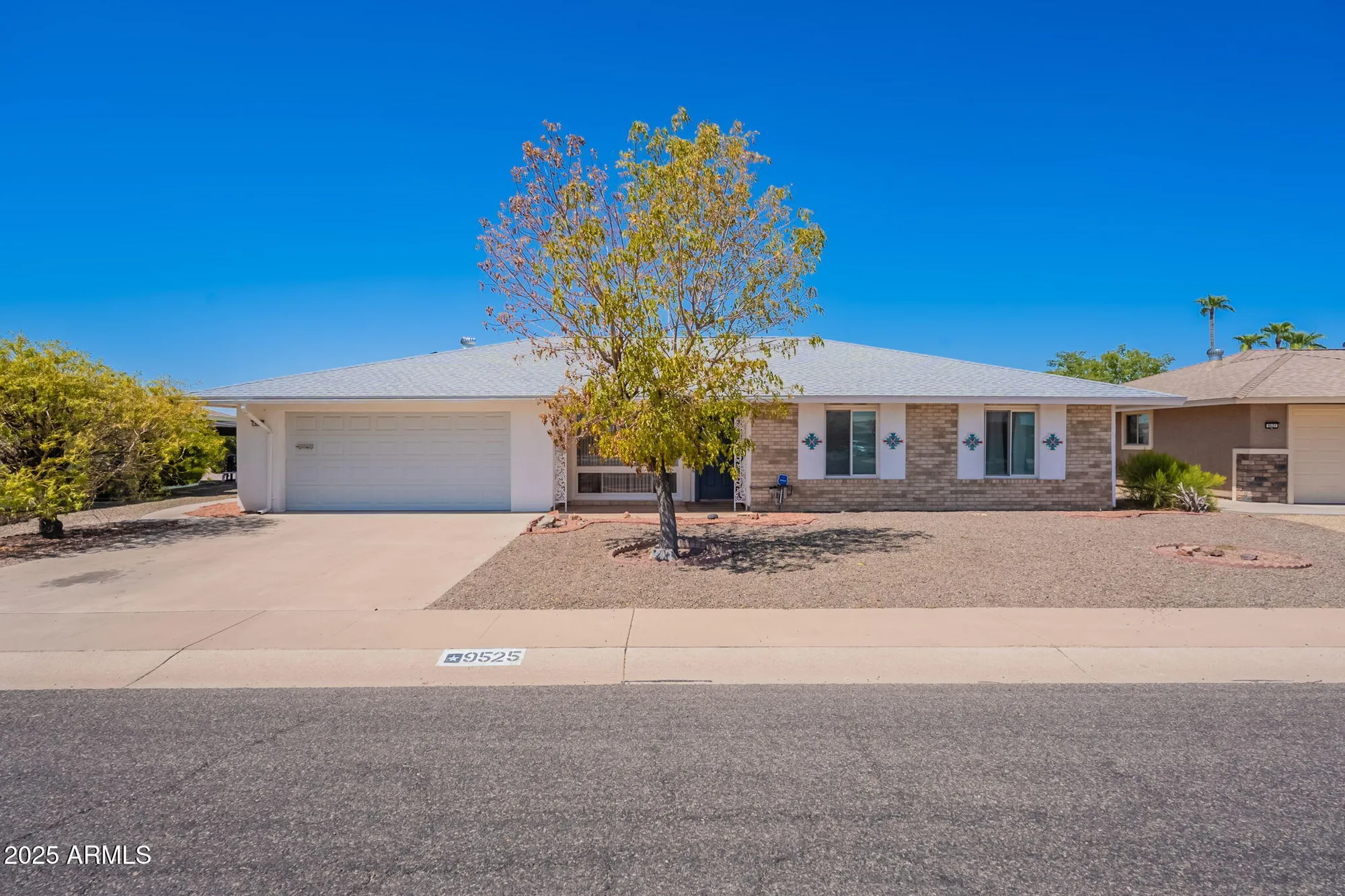 Property Slideshow image 4 of 55 | 9525 w cedar hill cir, Sun City, AZ, 85351