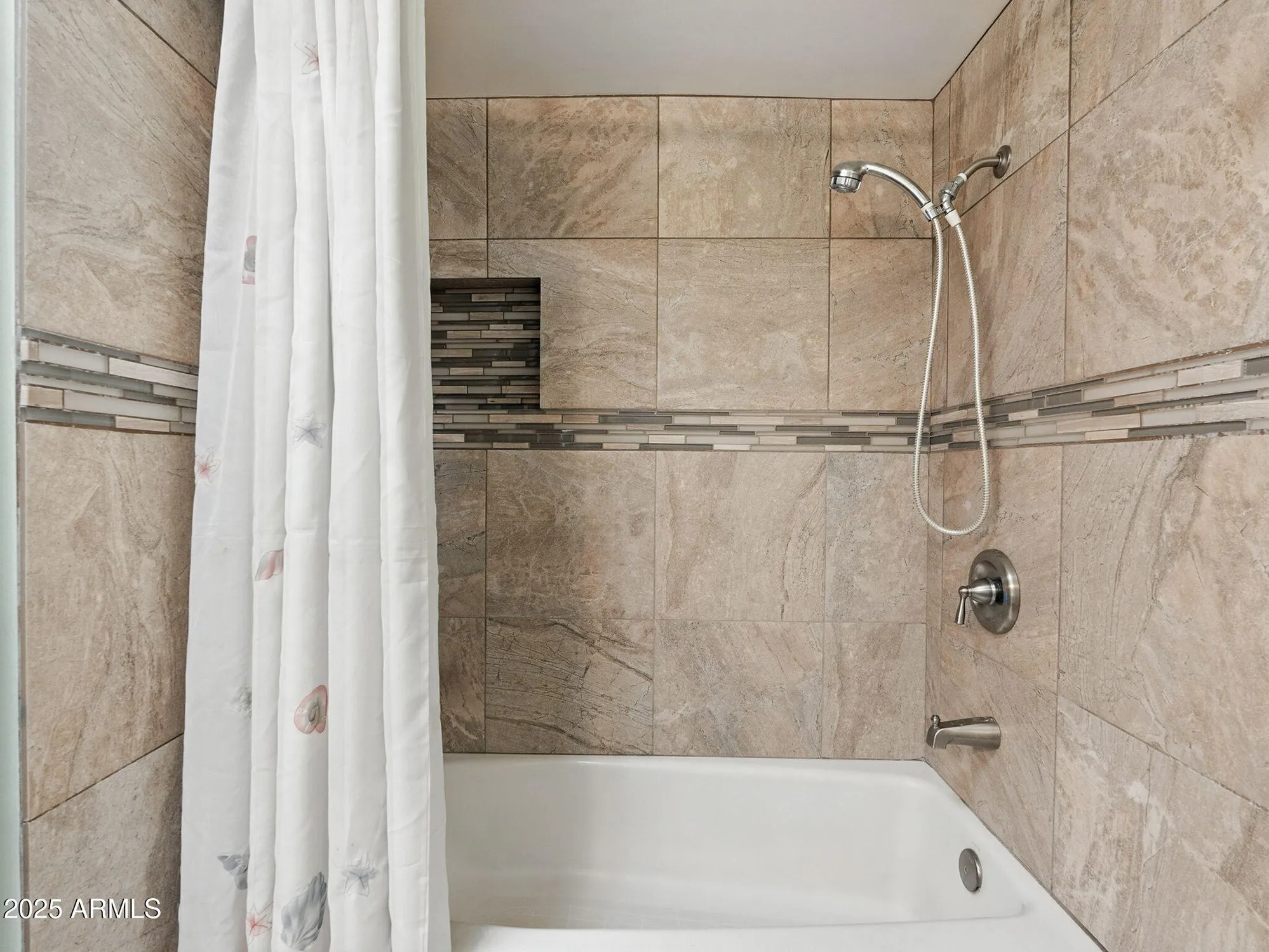 Property Slideshow image 14 of 55 | 9525 w cedar hill cir, Sun City, AZ, 85351