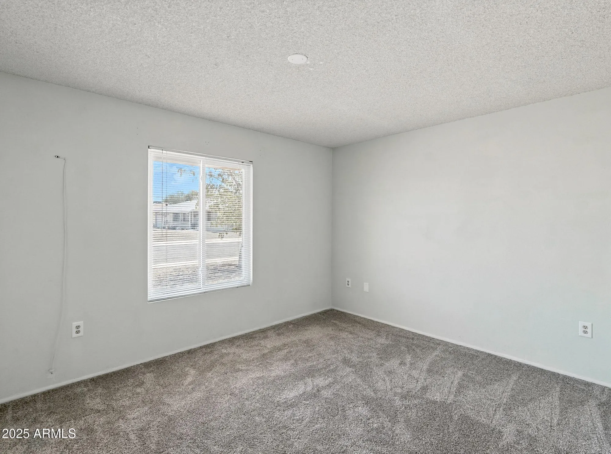 Property Slideshow image 15 of 55 | 9525 w cedar hill cir, Sun City, AZ, 85351