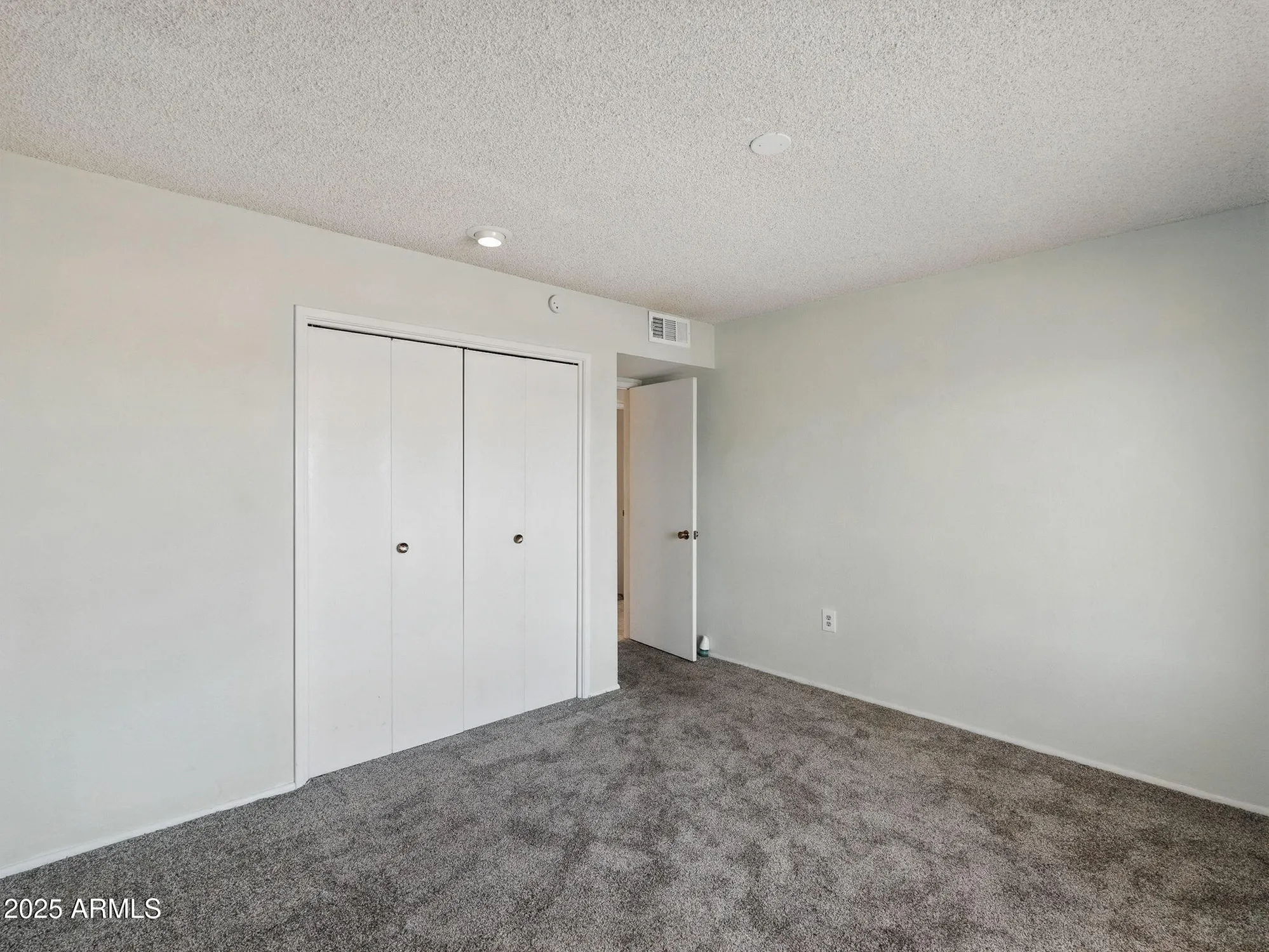 Property Slideshow image 16 of 55 | 9525 w cedar hill cir, Sun City, AZ, 85351