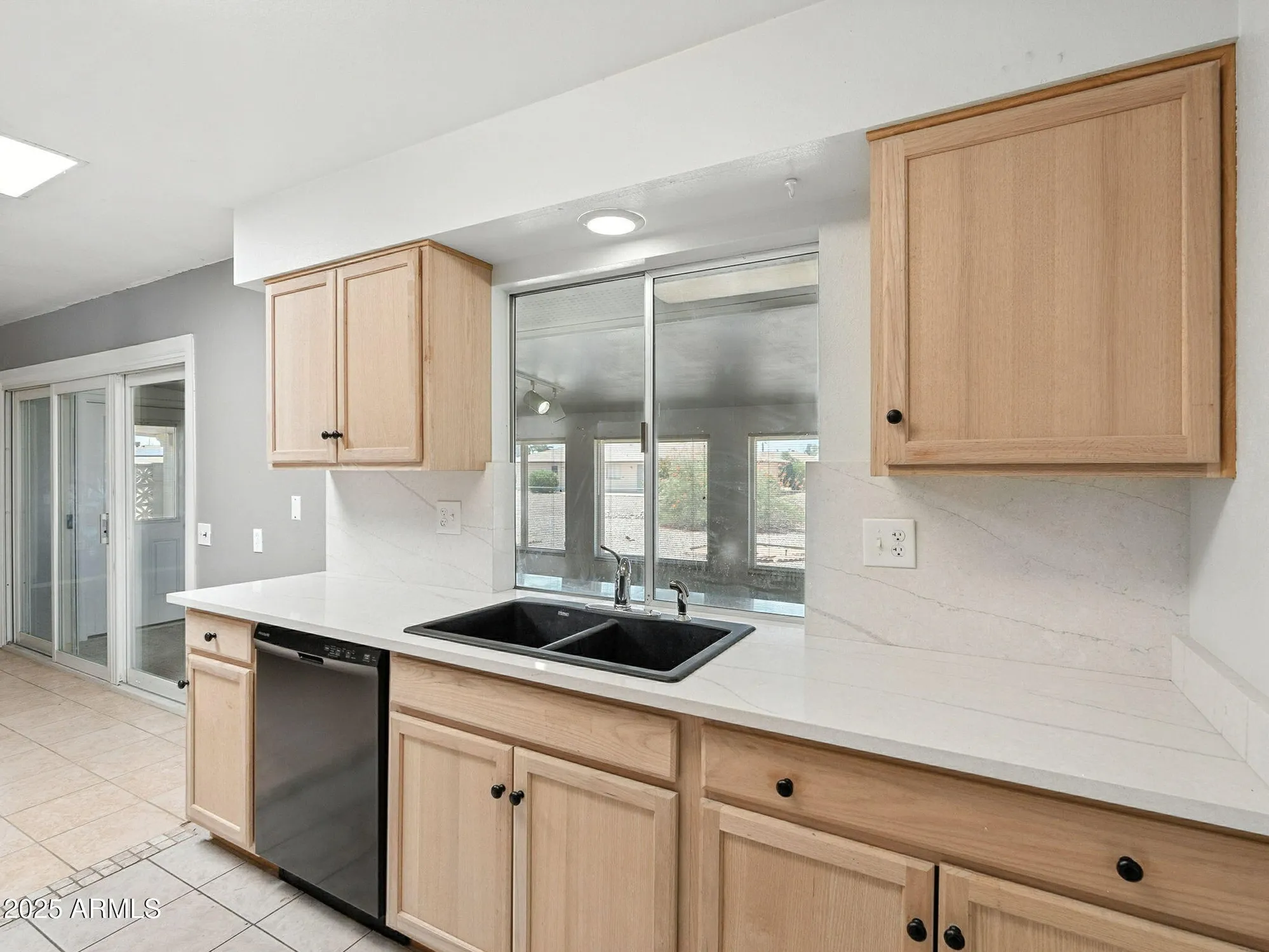 Property Slideshow image 12 of 55 | 9525 w cedar hill cir, Sun City, AZ, 85351