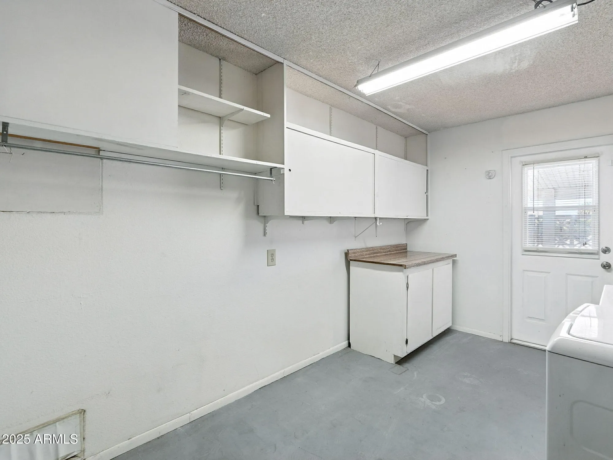 Property Slideshow image 32 of 55 | 9525 w cedar hill cir, Sun City, AZ, 85351