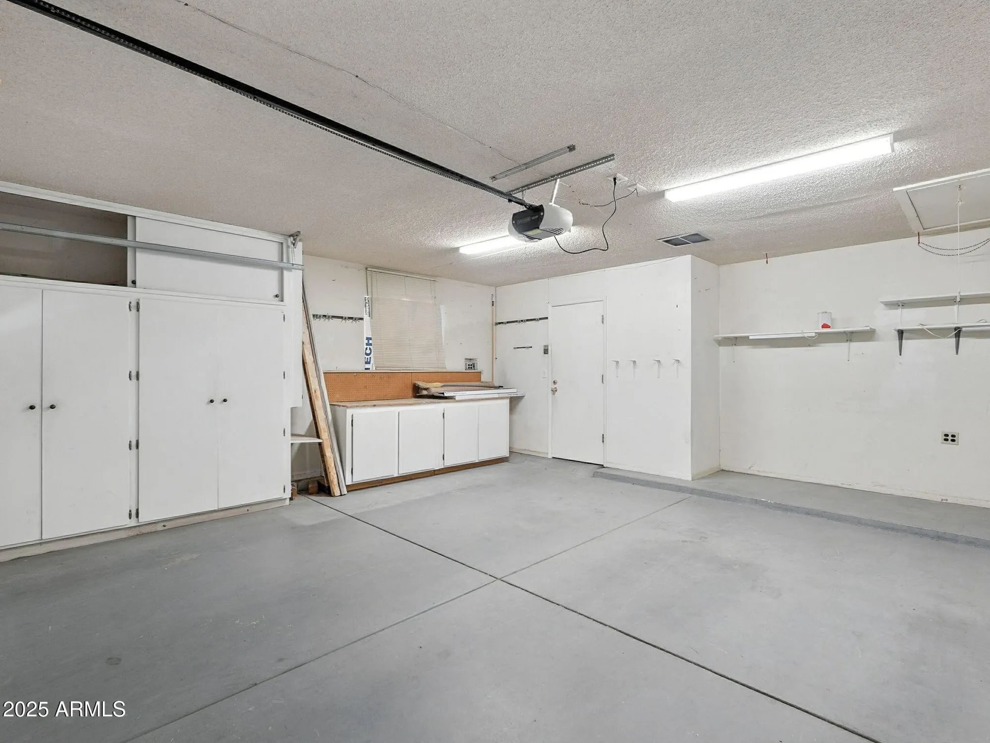 Property Slideshow image 35 of 55 | 9525 w cedar hill cir, Sun City, AZ, 85351