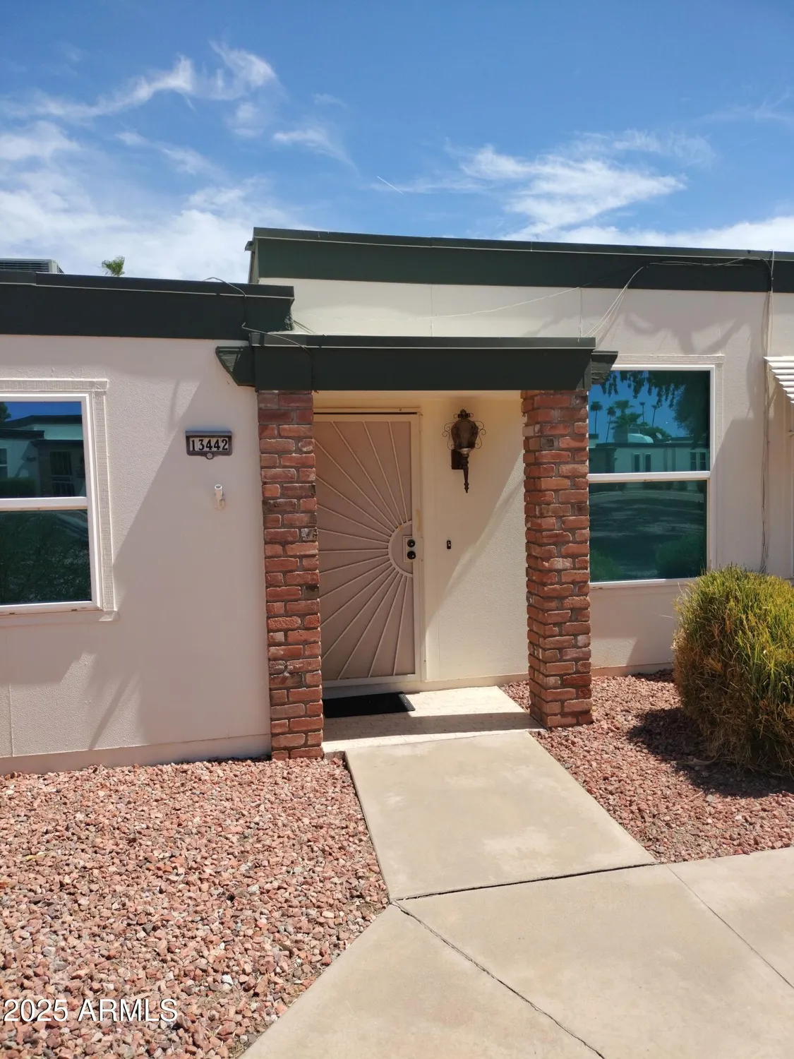 Property Slideshow image 4 of 19 | 13442 n emberwood dr, Sun City, AZ, 85351