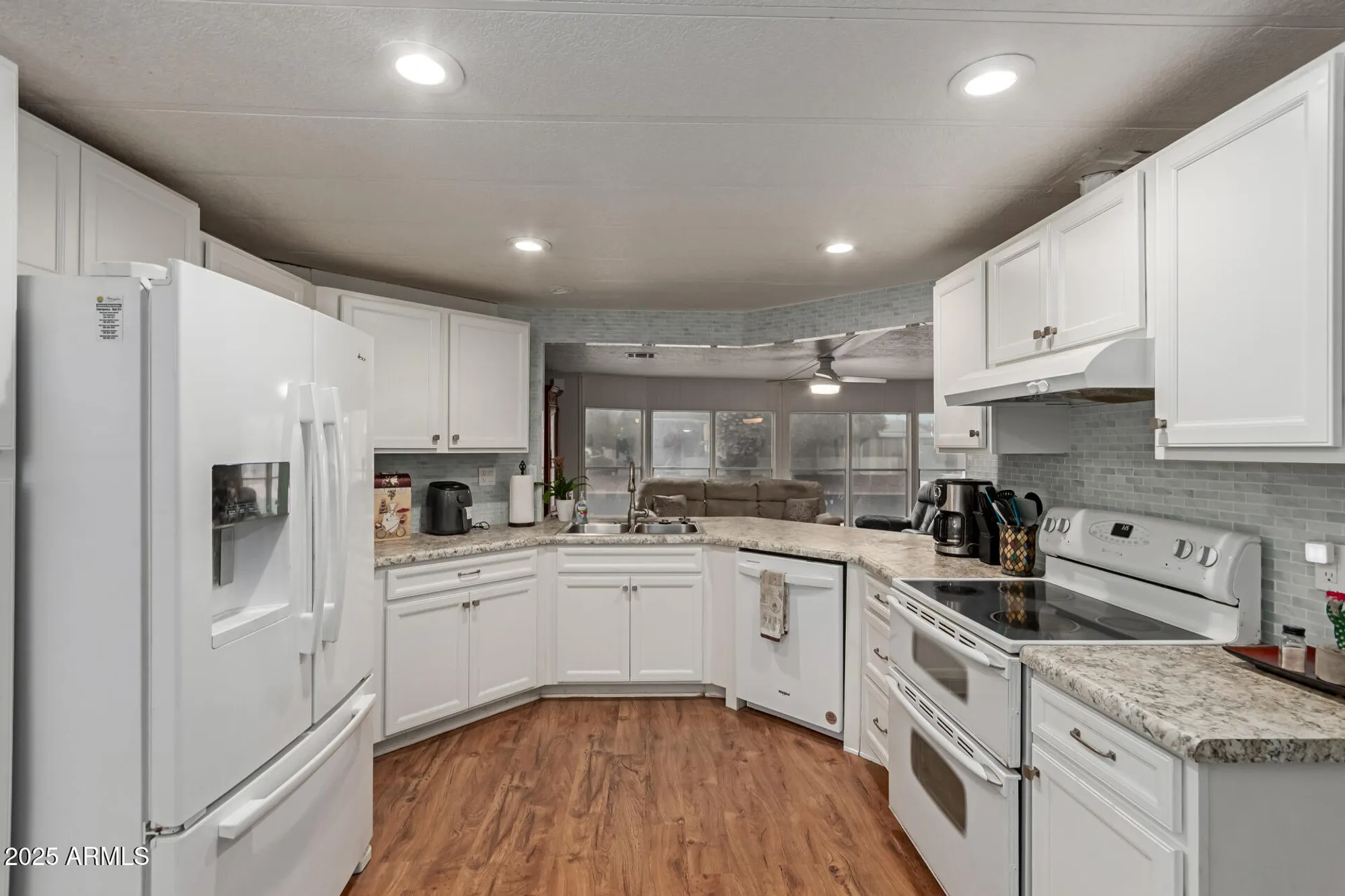 Property Slideshow image 11 of 39 | 26604 s papago pl, Sun Lakes, AZ, 85248