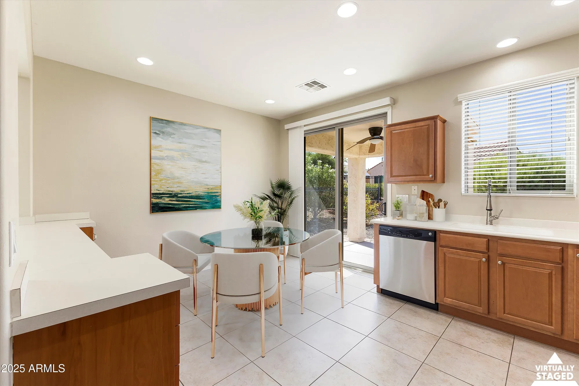 Property Slideshow image 14 of 33 | 26141 w vista north dr, Buckeye, AZ, 85396