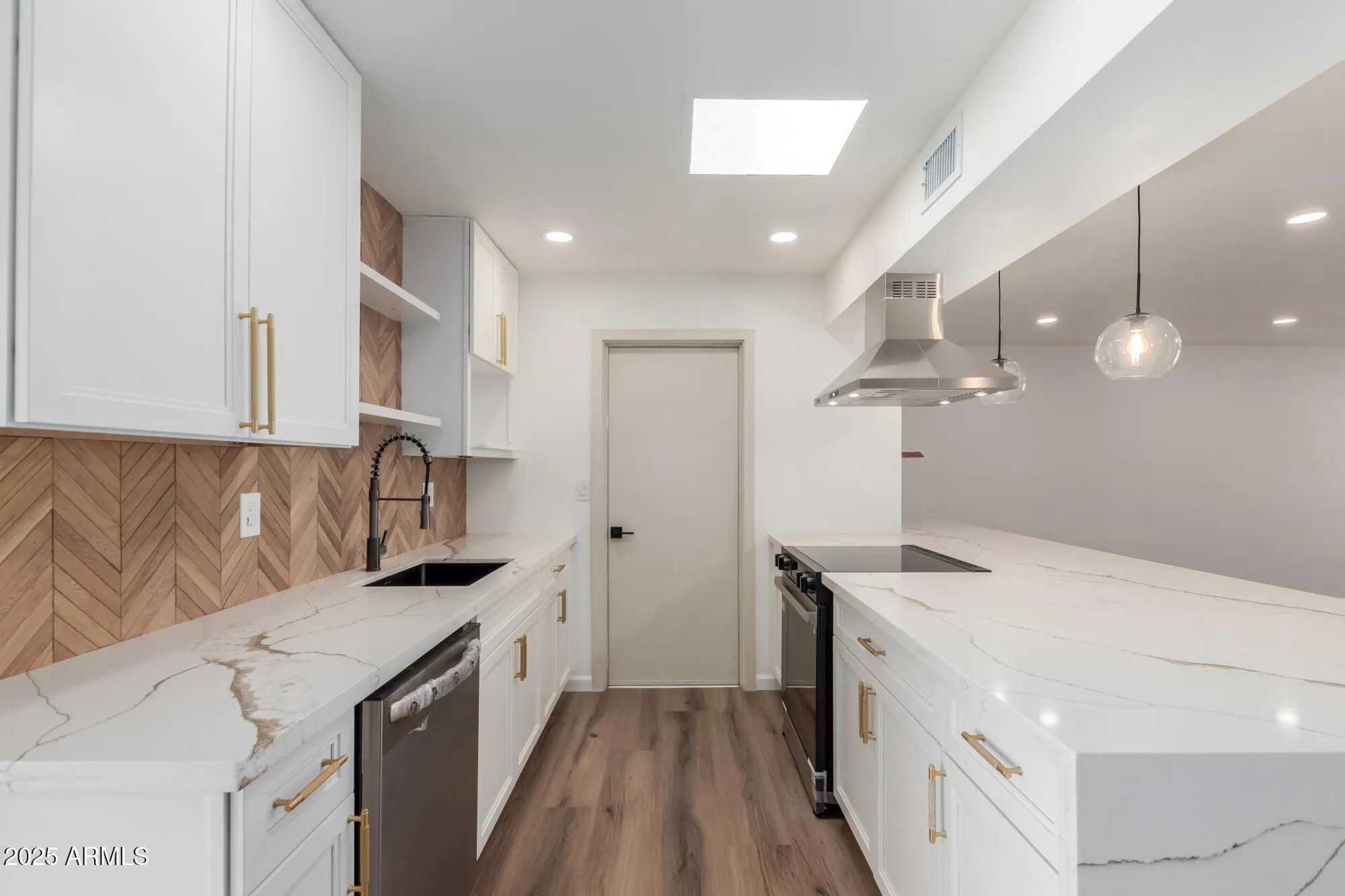 Property Slideshow image 6 of 21 | 10554 w granada dr, Sun City, AZ, 85373