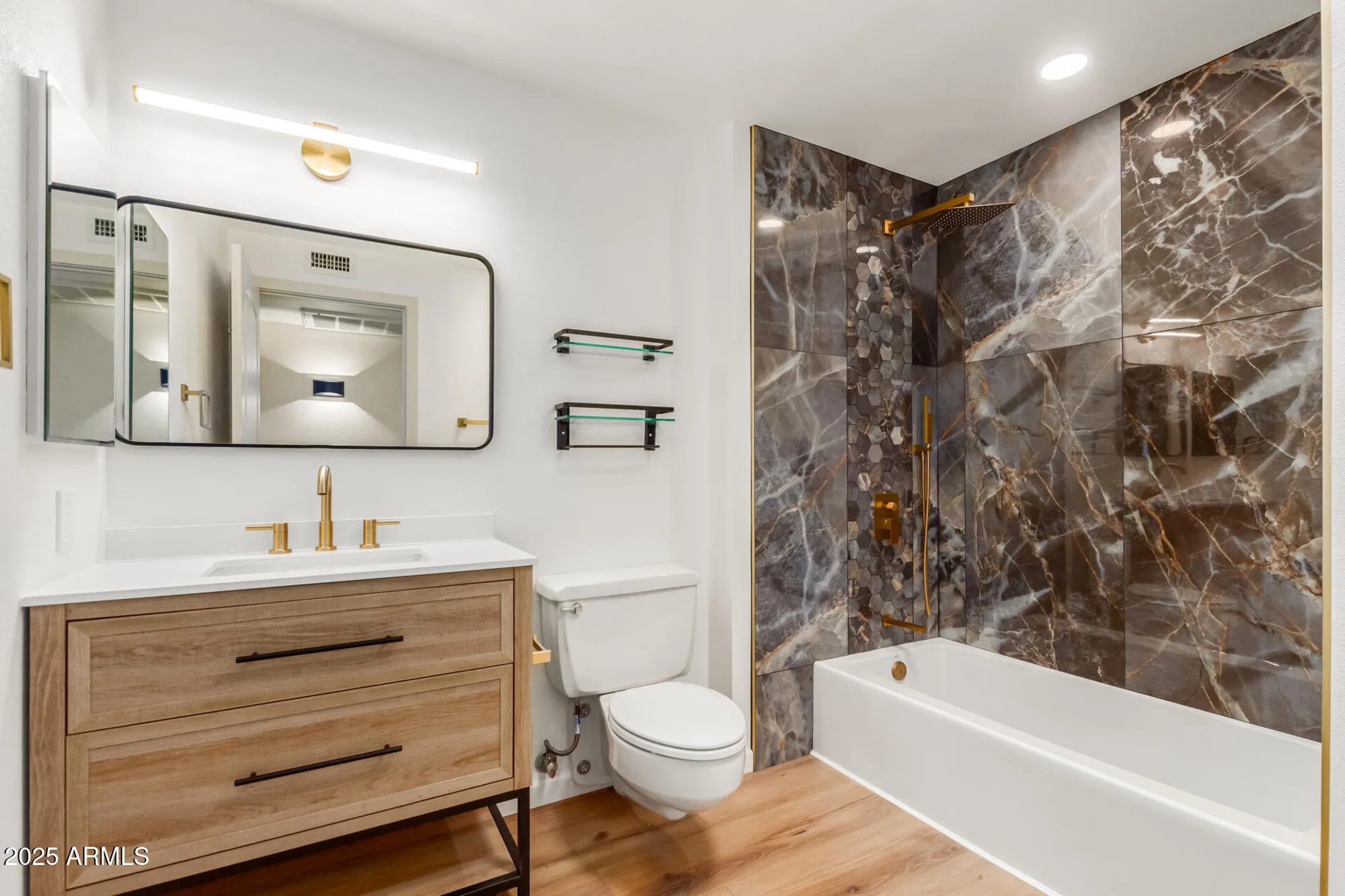 Property Slideshow image 9 of 21 | 10554 w granada dr, Sun City, AZ, 85373