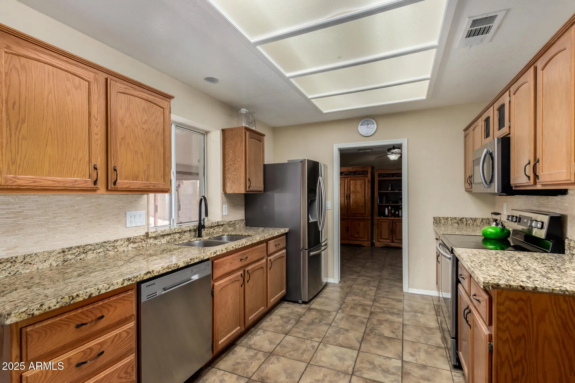 Property Slideshow image 6 of 20 | 10964 e keats ave, Mesa, AZ, 85209