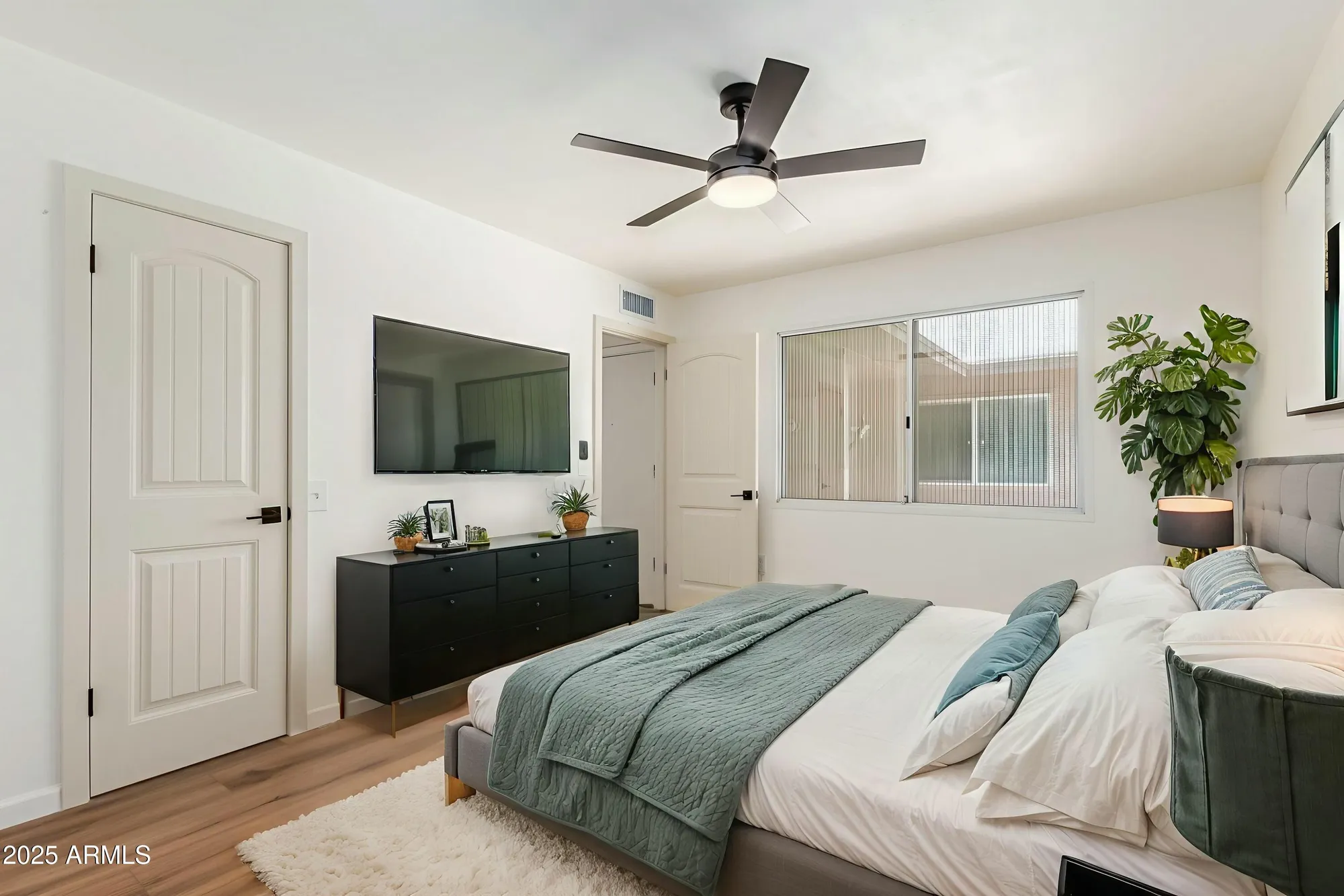 Property Slideshow image 14 of 21 | 10554 w granada dr, Sun City, AZ, 85373