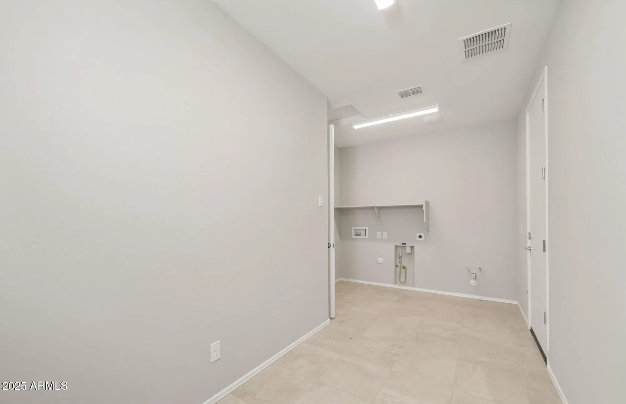 Property Slideshow image 13 of 23 | 26651 w kimberly way, Buckeye, AZ, 85396