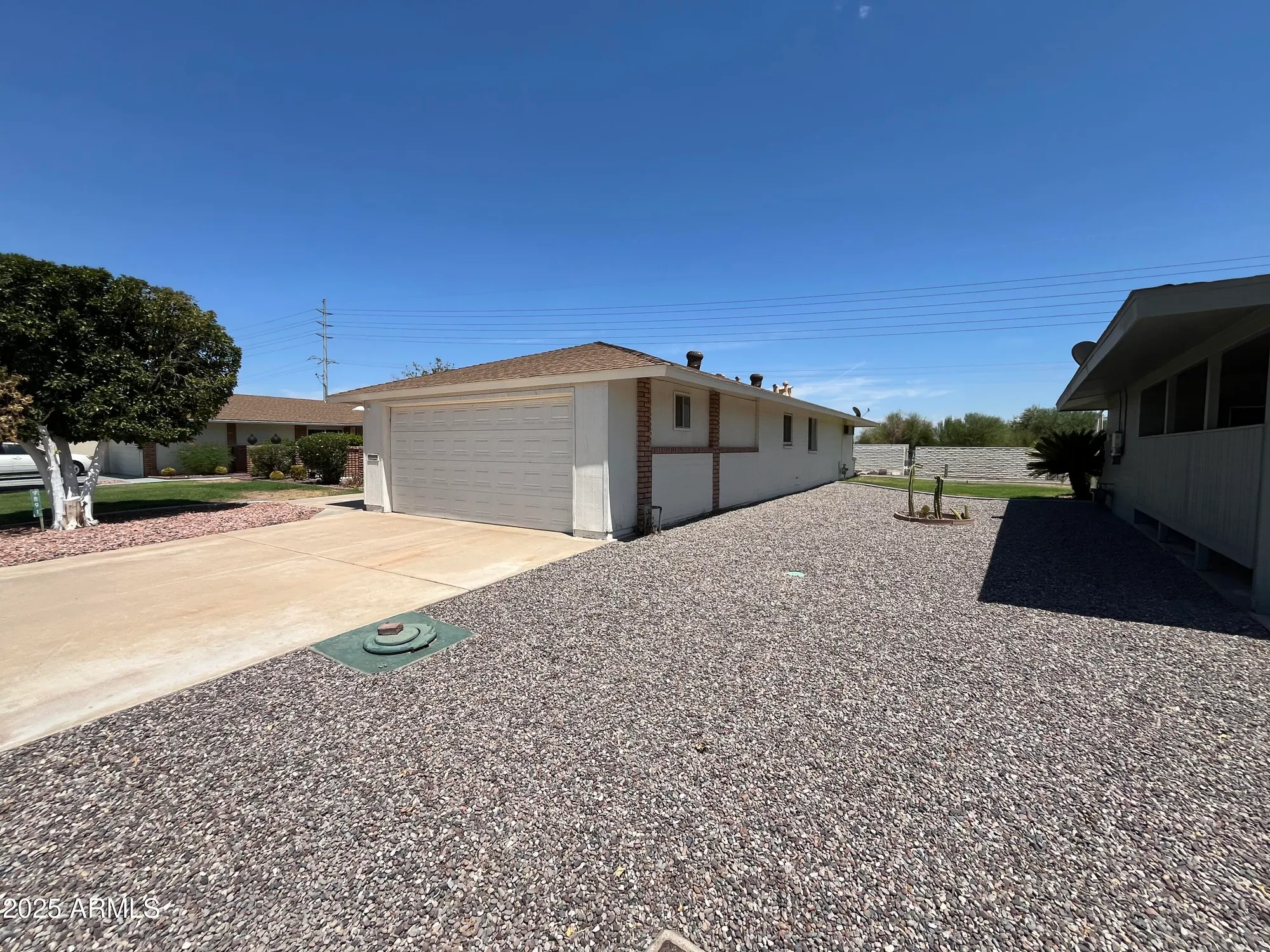 Property Slideshow image 3 of 27 | 9891 n balboa dr, Sun City, AZ, 85351