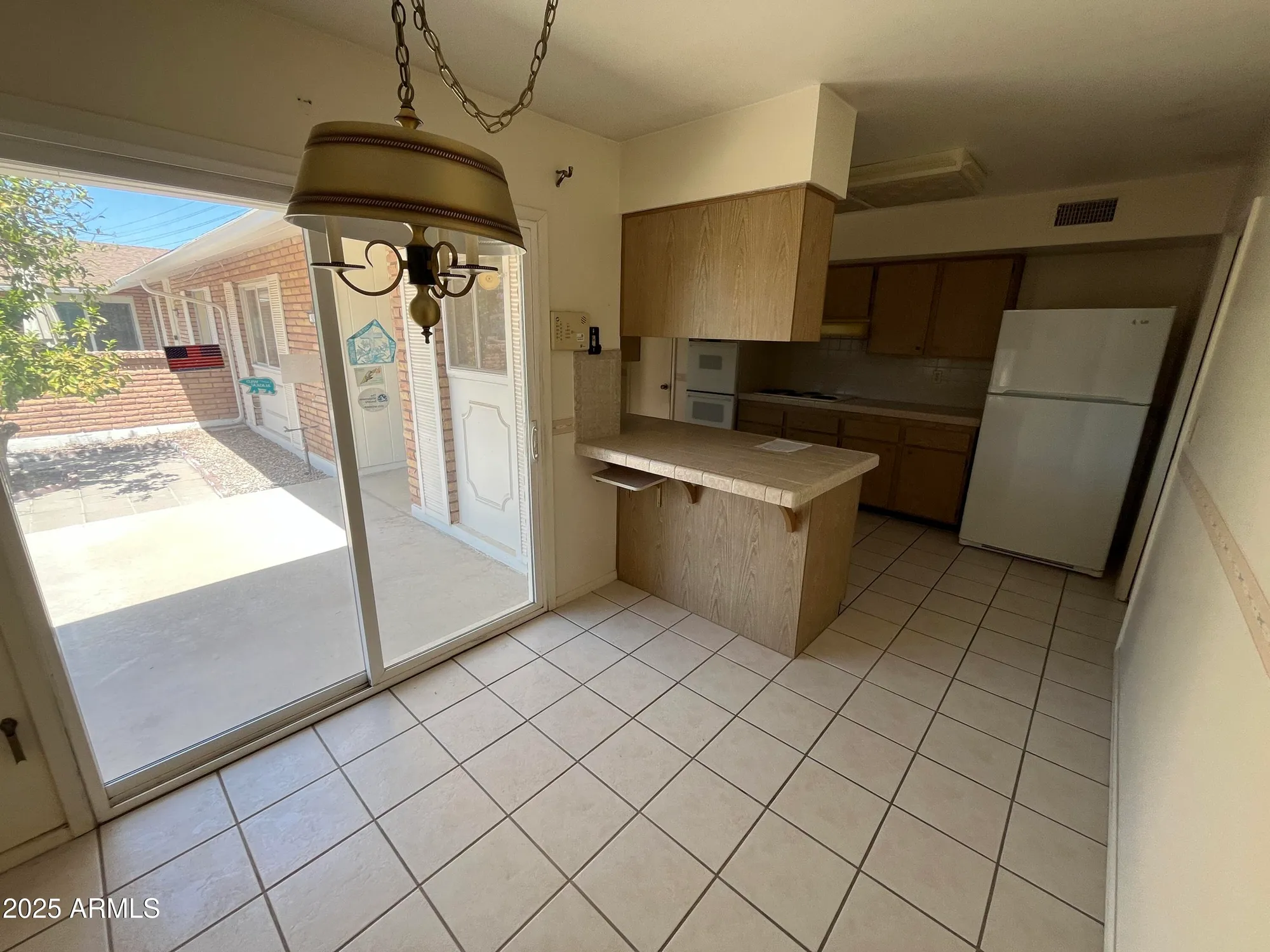 Property Slideshow image 8 of 27 | 9891 n balboa dr, Sun City, AZ, 85351