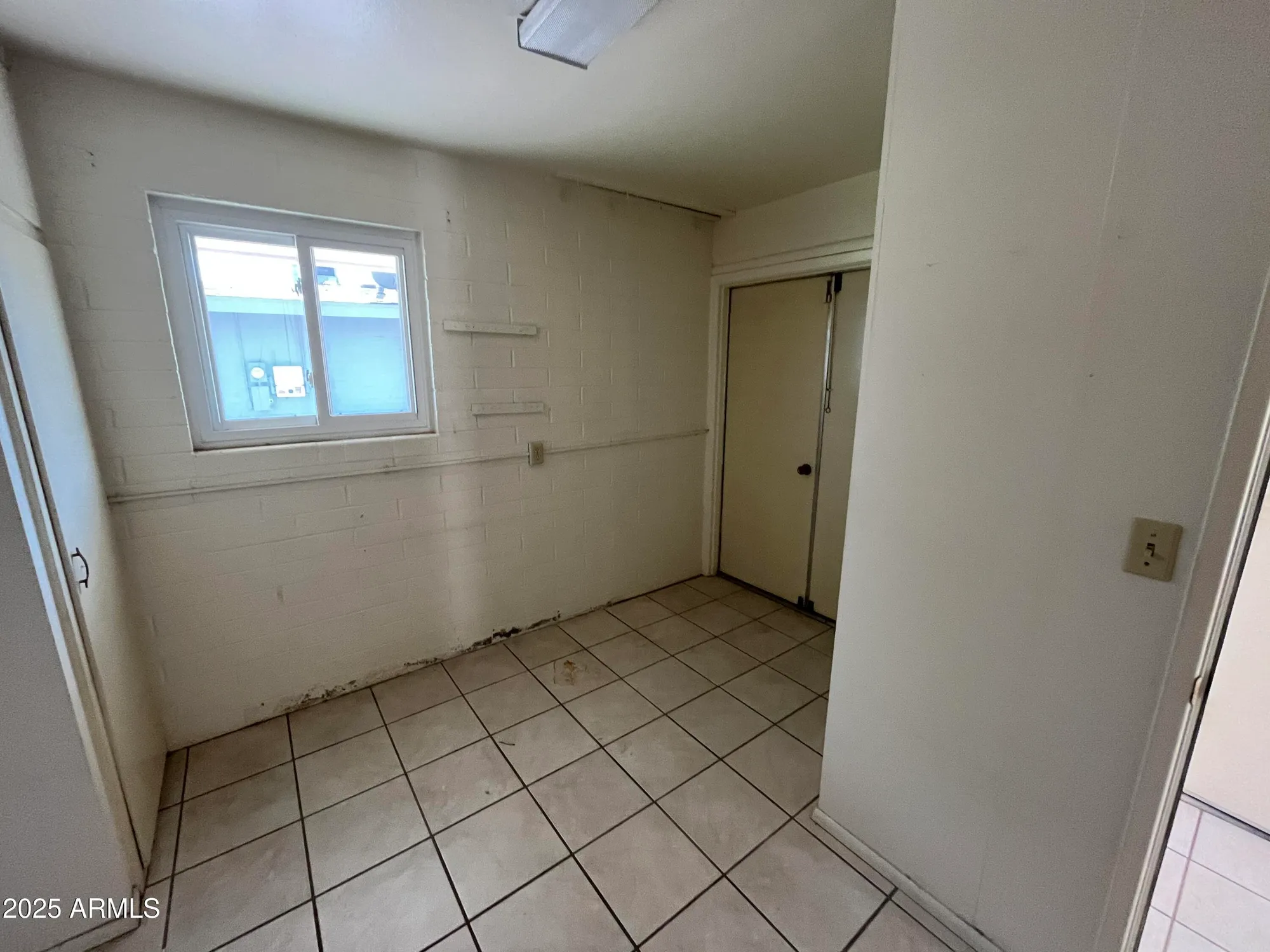 Property Slideshow image 10 of 27 | 9891 n balboa dr, Sun City, AZ, 85351