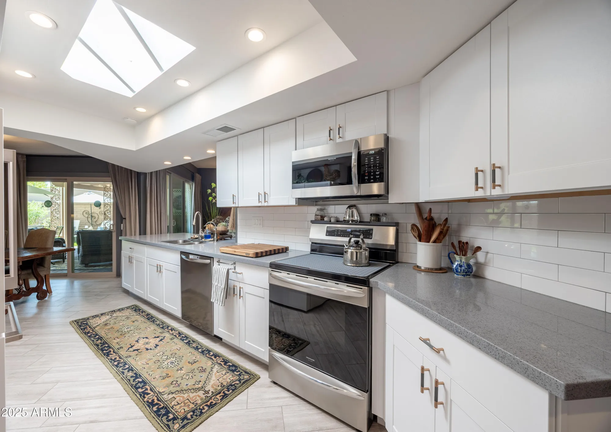 Property Slideshow image 2 of 27 | 13679 n 108th dr, Sun City, AZ, 85351