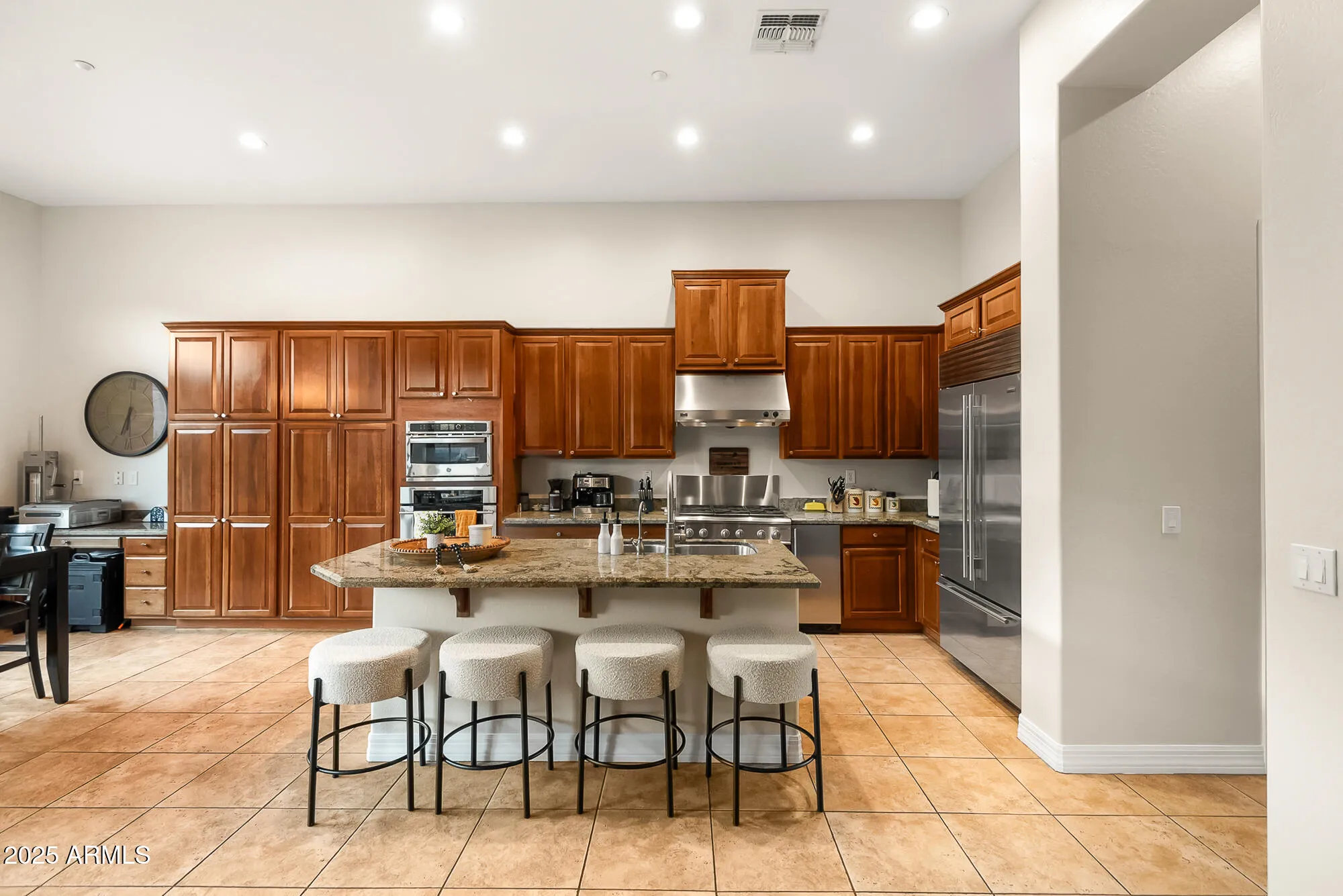 Property Slideshow image 27 of 88 | 41618 n anthem ridge dr, Phoenix, AZ, 85086